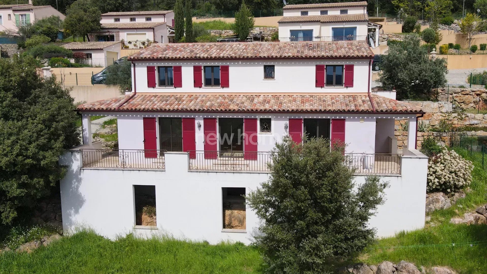 Vente Maison 171m² 6 Pièces à Lorgues (83510) - New Home