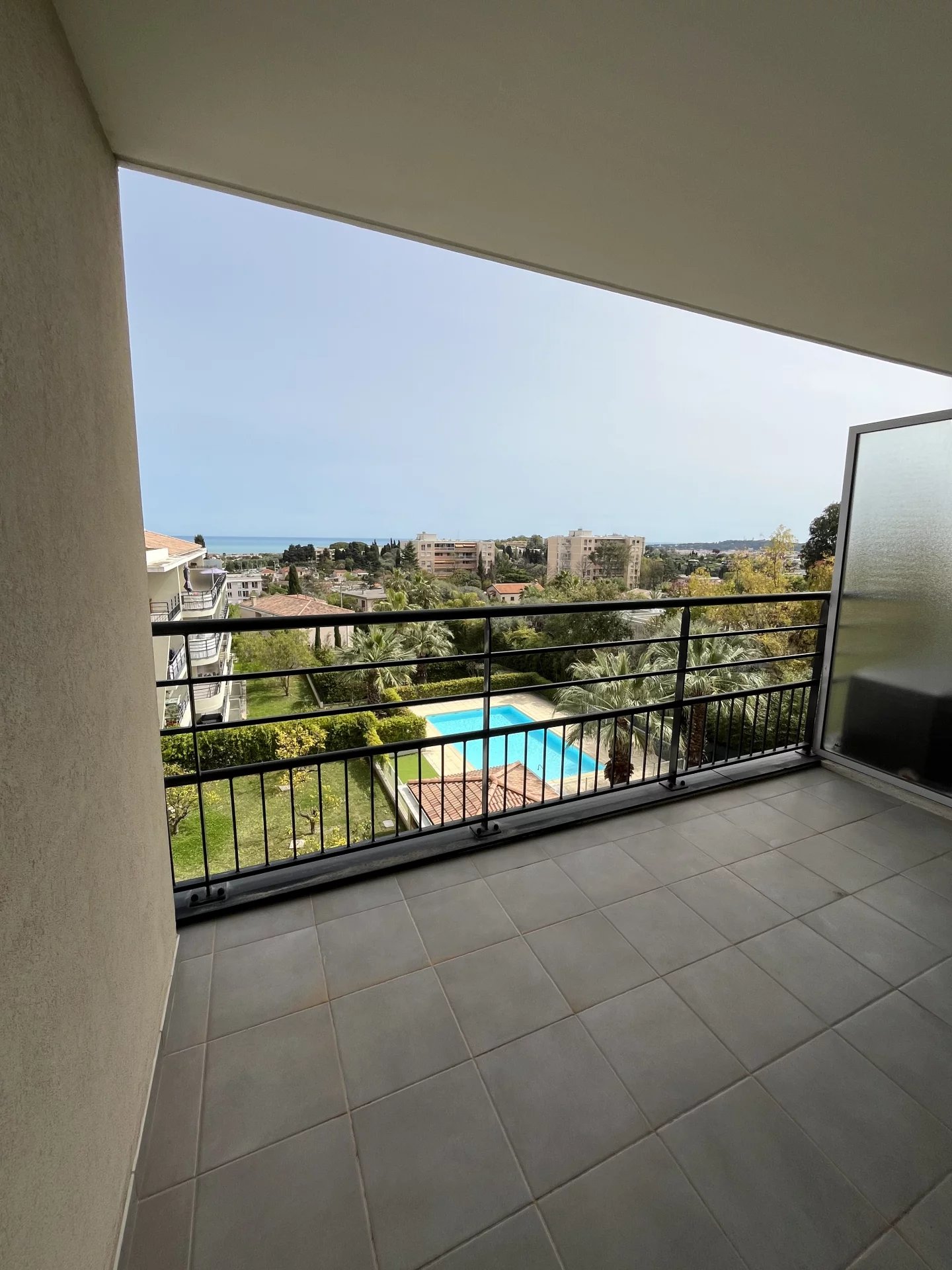 Vente Appartement 44m² 2 Pièces à Antibes (06600) - Azur Seaside Properties