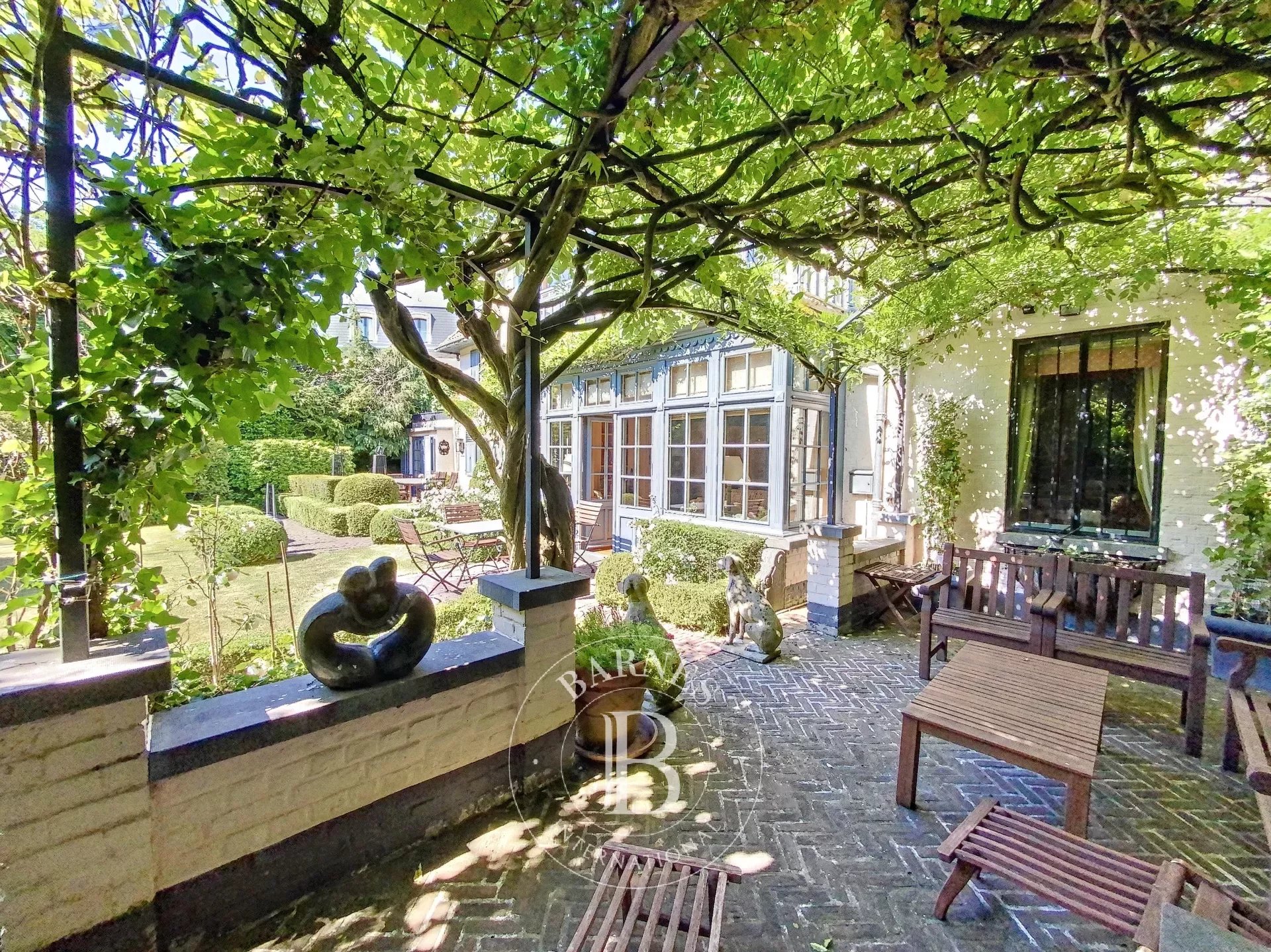 Woluwe-Saint-Pierre, a house with timeless charm