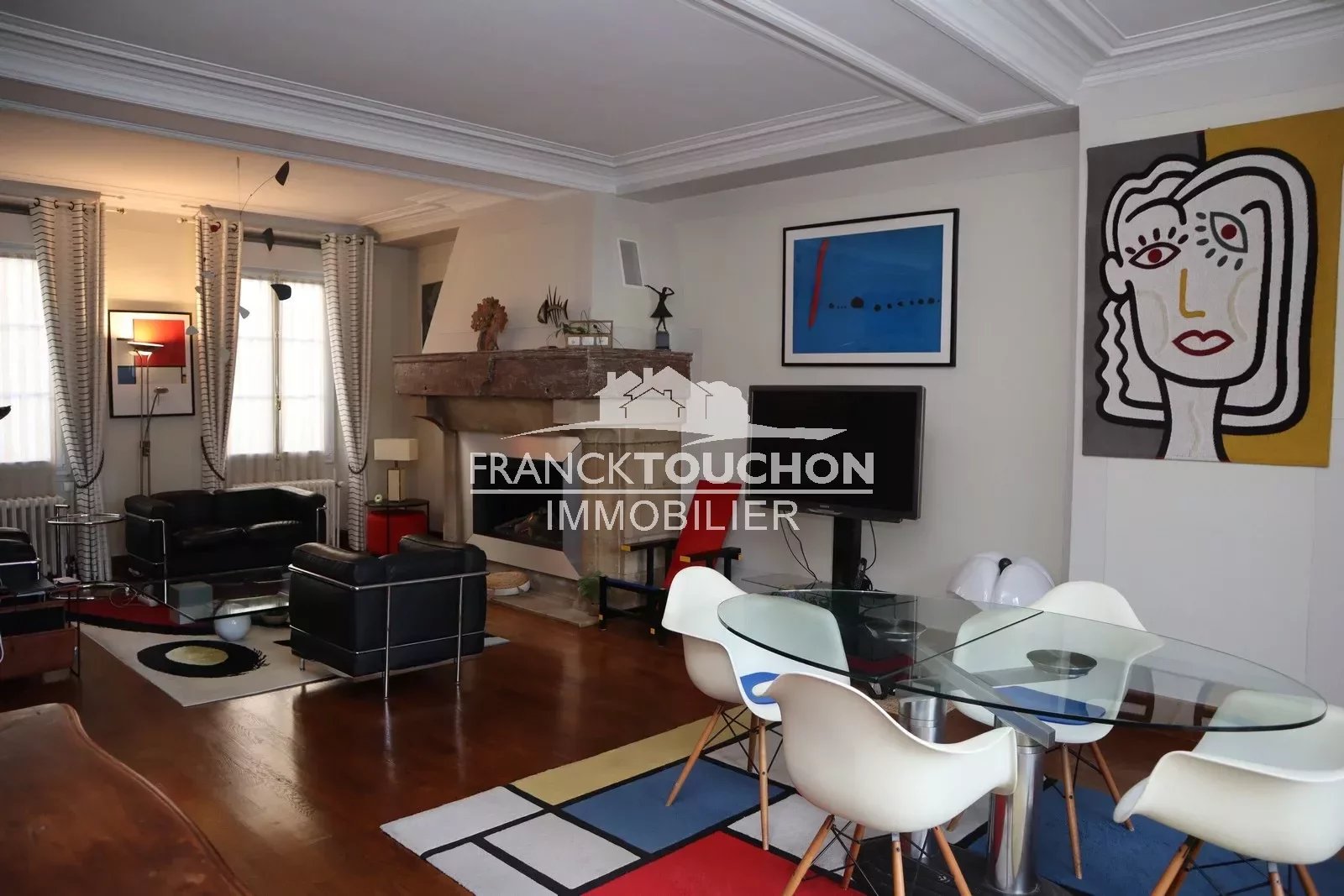 Maison bourgeoise 231 m²/ 6 chambres /110 kms PARIS