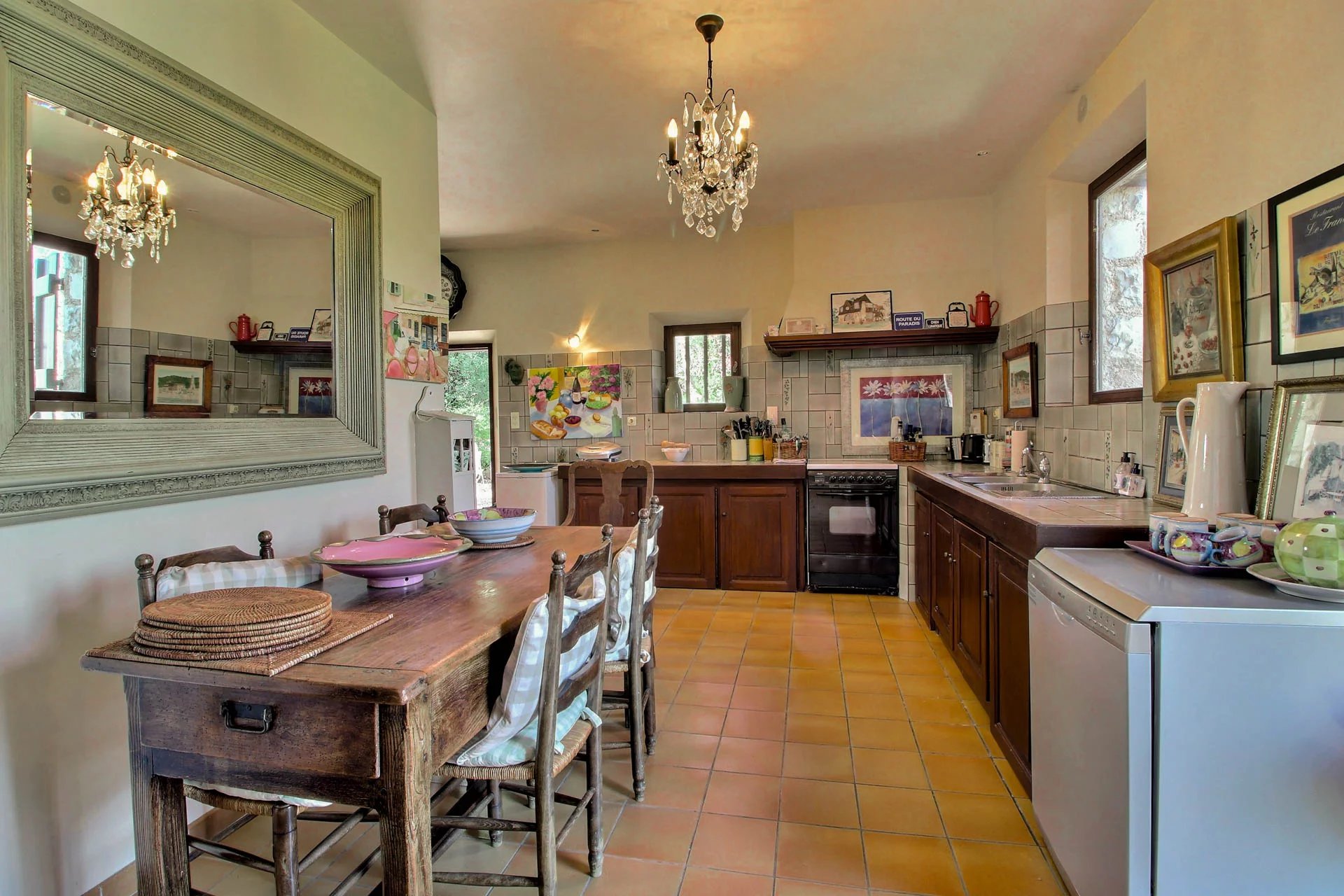 Villa with view, walking distance to the villages - Tourrettes