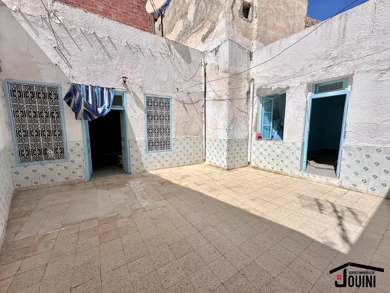 Ancienne Maison de 180 m² au Centre-Ville de Tunis