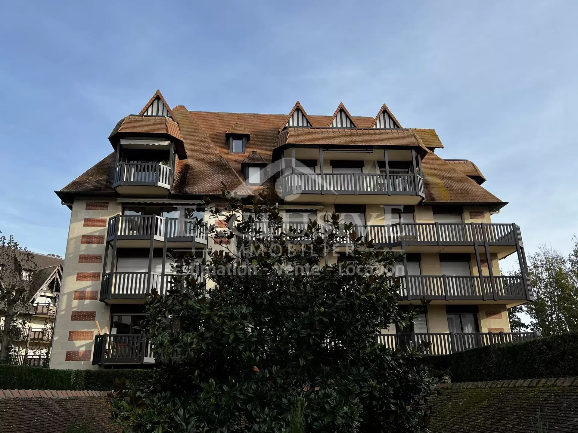 Vente Appartement 48m² 2 Pièces à Tourgéville (14800) - Exclusive Immobilier