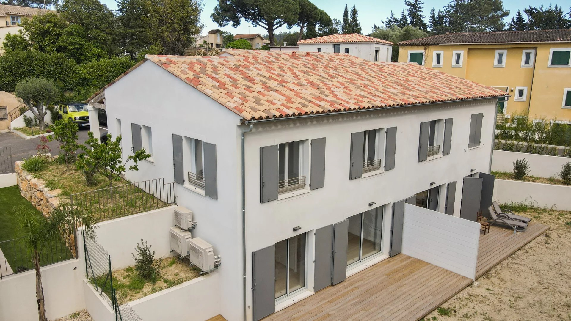 Newly built house in Cannes l'Abadie