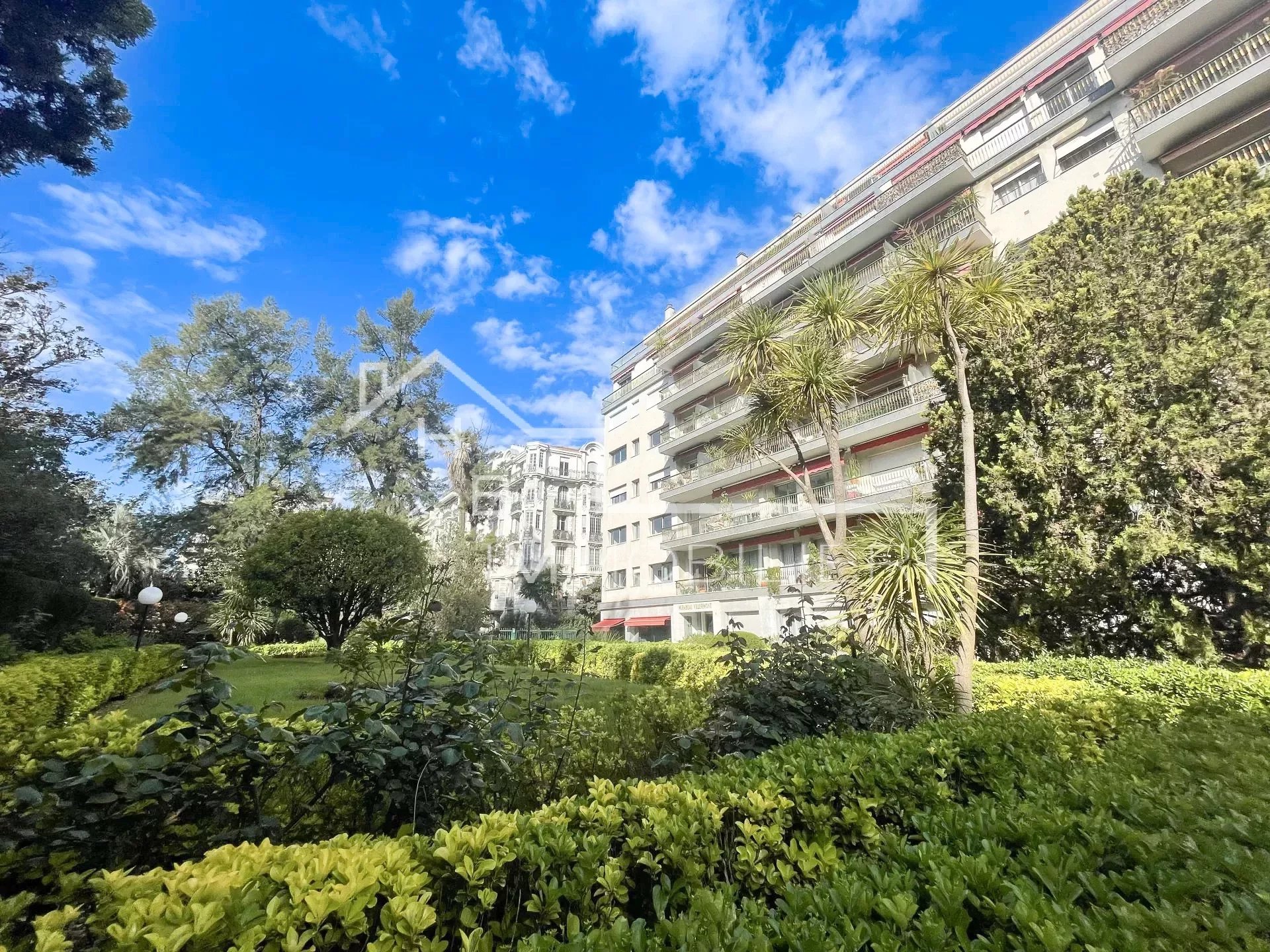 Vente Appartement 52m² 3 Pièces à Nice (06000) - HBM Immobilier