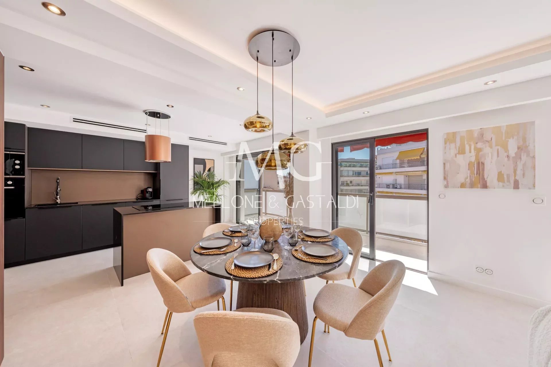 Vente Appartement 123m² 5 Pièces à Cannes (06400) - Mellone & Gastaldi Properties