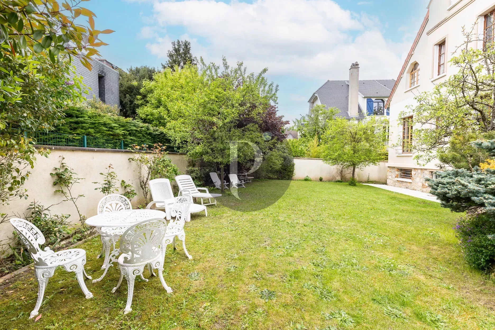 vente-maison-7-pieces-sceaux-84658274