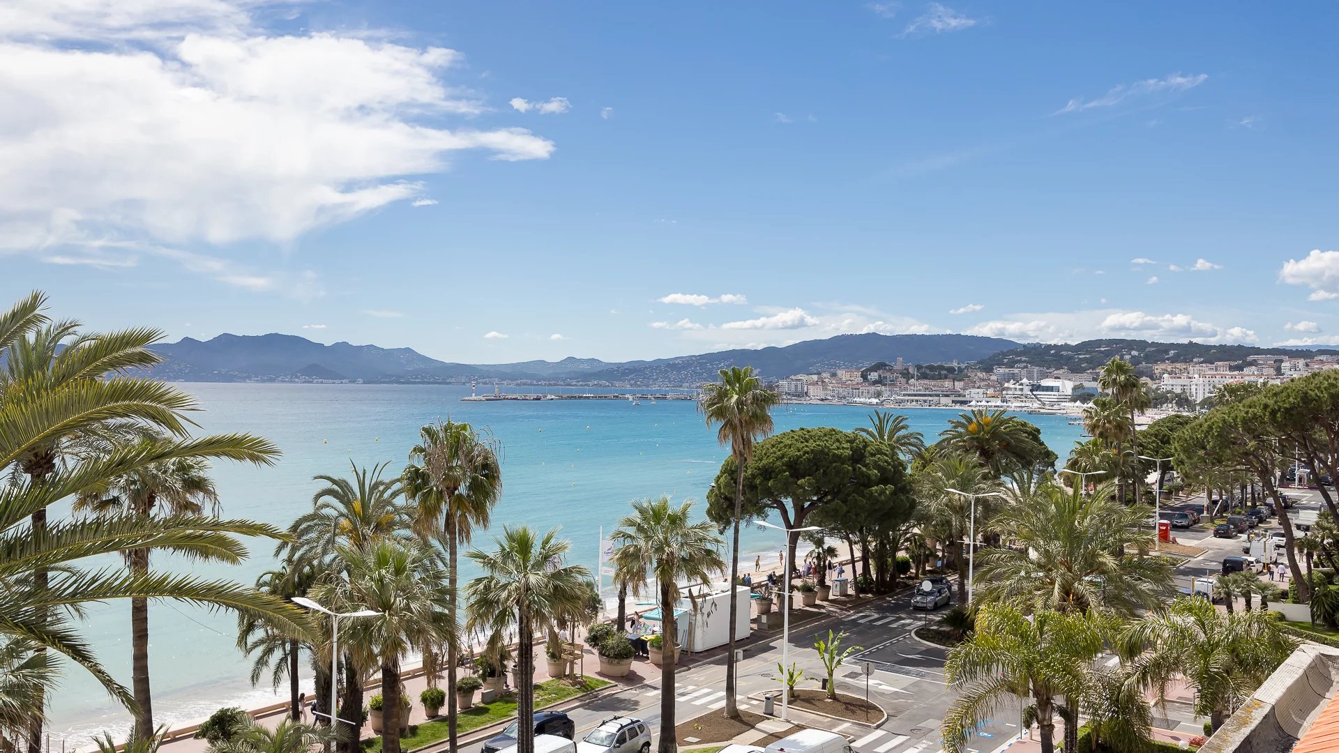 Sale Apartment Cannes Pointe Croisette