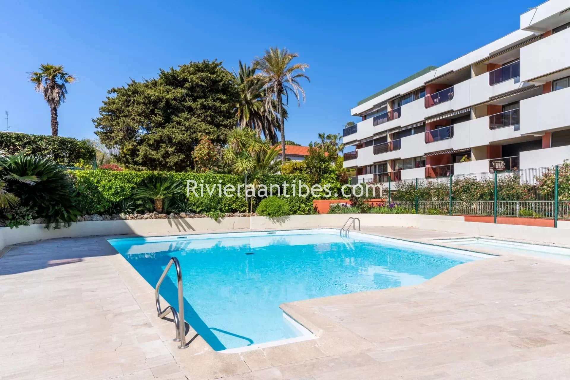 Vente Appartement 63m² 3 Pièces à Antibes (06160) - Riviera Réalisation Immobilier