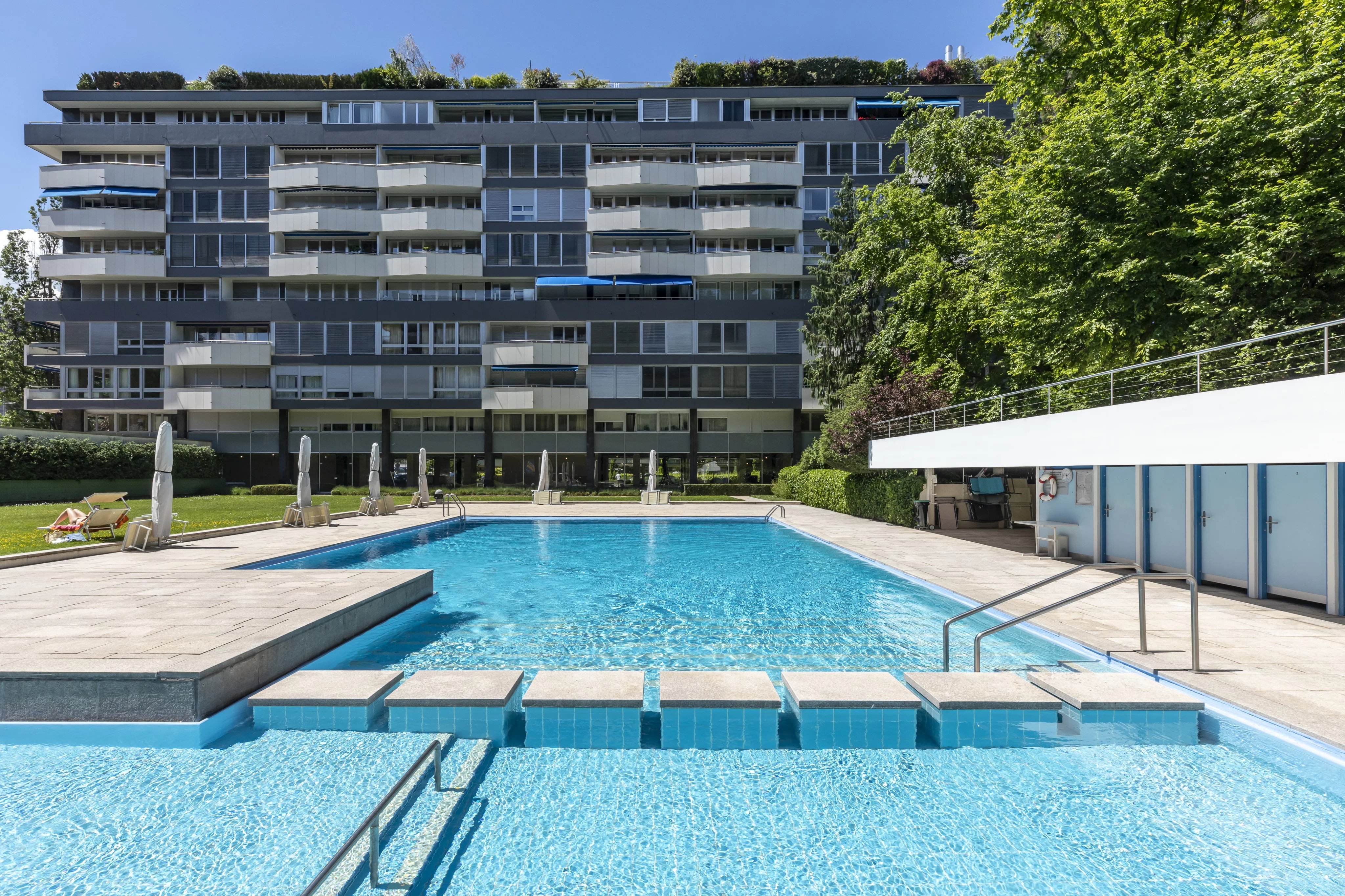 Florissant - Penthouse with private roof terrace