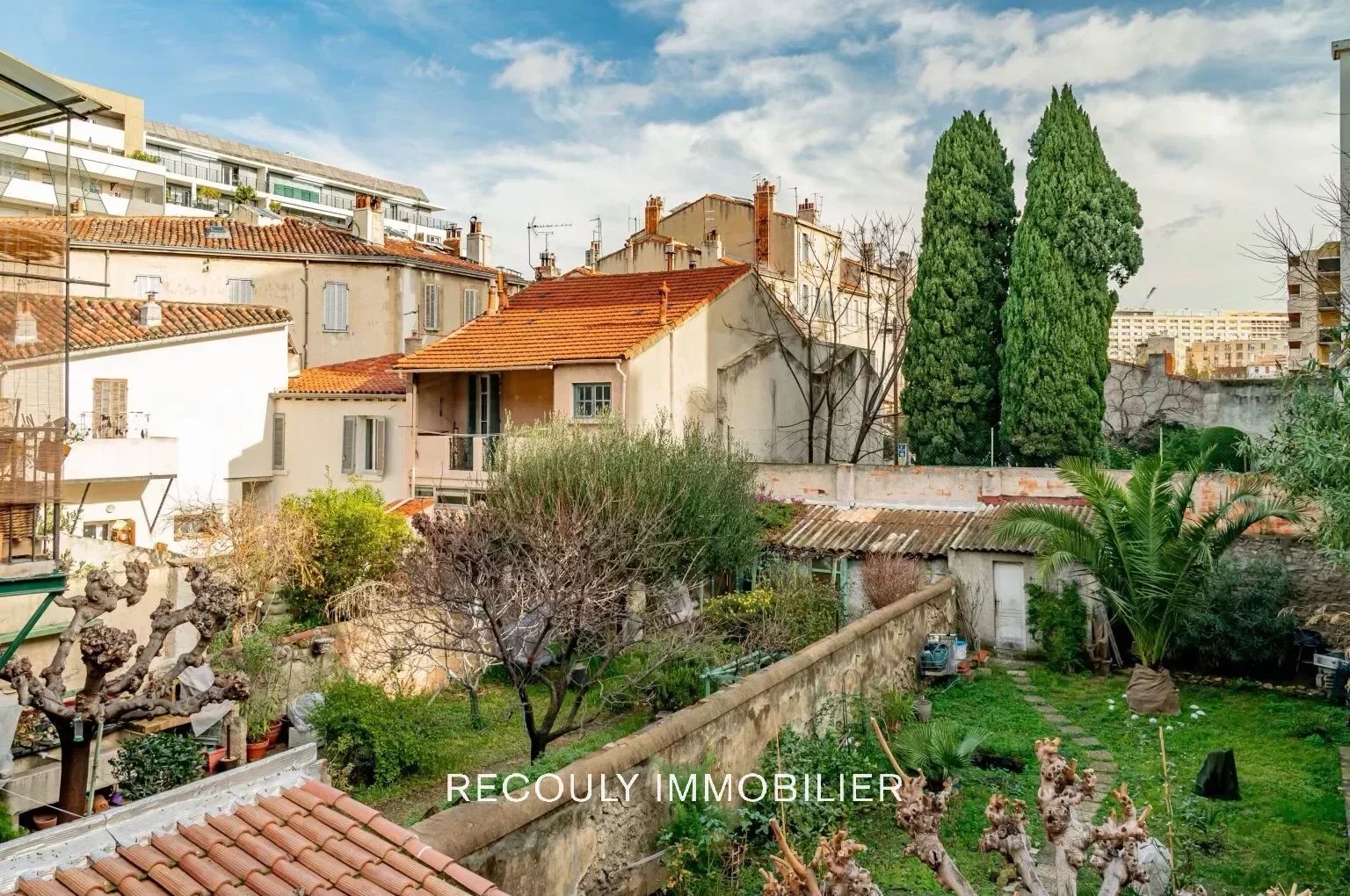 Vente Appartement 122m² 4 Pièces à Marseille (13005) - Recouly Immobilier