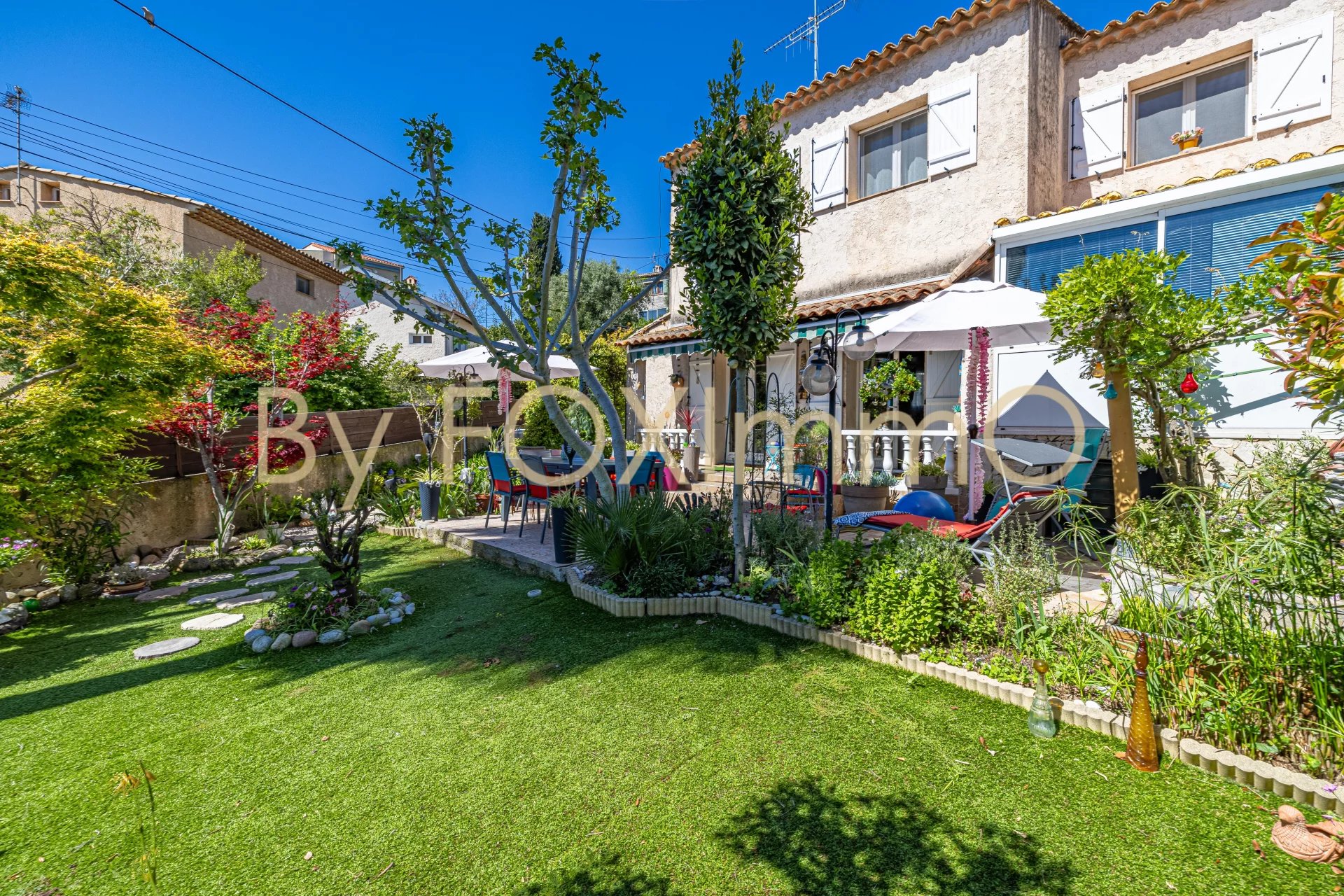 Charming semi-detached villa in Cagnes-Sur-Mer, close to all amenities