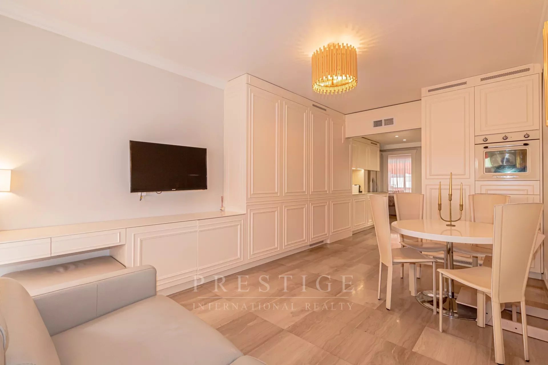 Vente Appartement 46m² 3 Pièces à Antibes (06600) - Riviera Immo