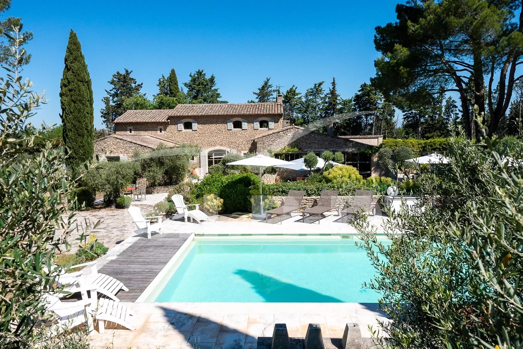 ALPILLES - EYGALIERSE BEAUTIFUL VILLA WITH SWIMMING POOL Accommodation in Eygalières