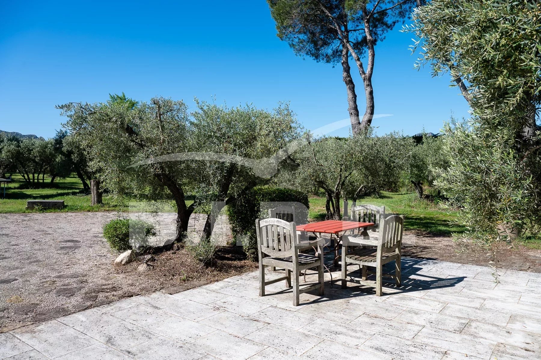 Photo of ALPILLES - EYGALIERSE BEAUTIFUL VILLA WITH SWIMMING POOL