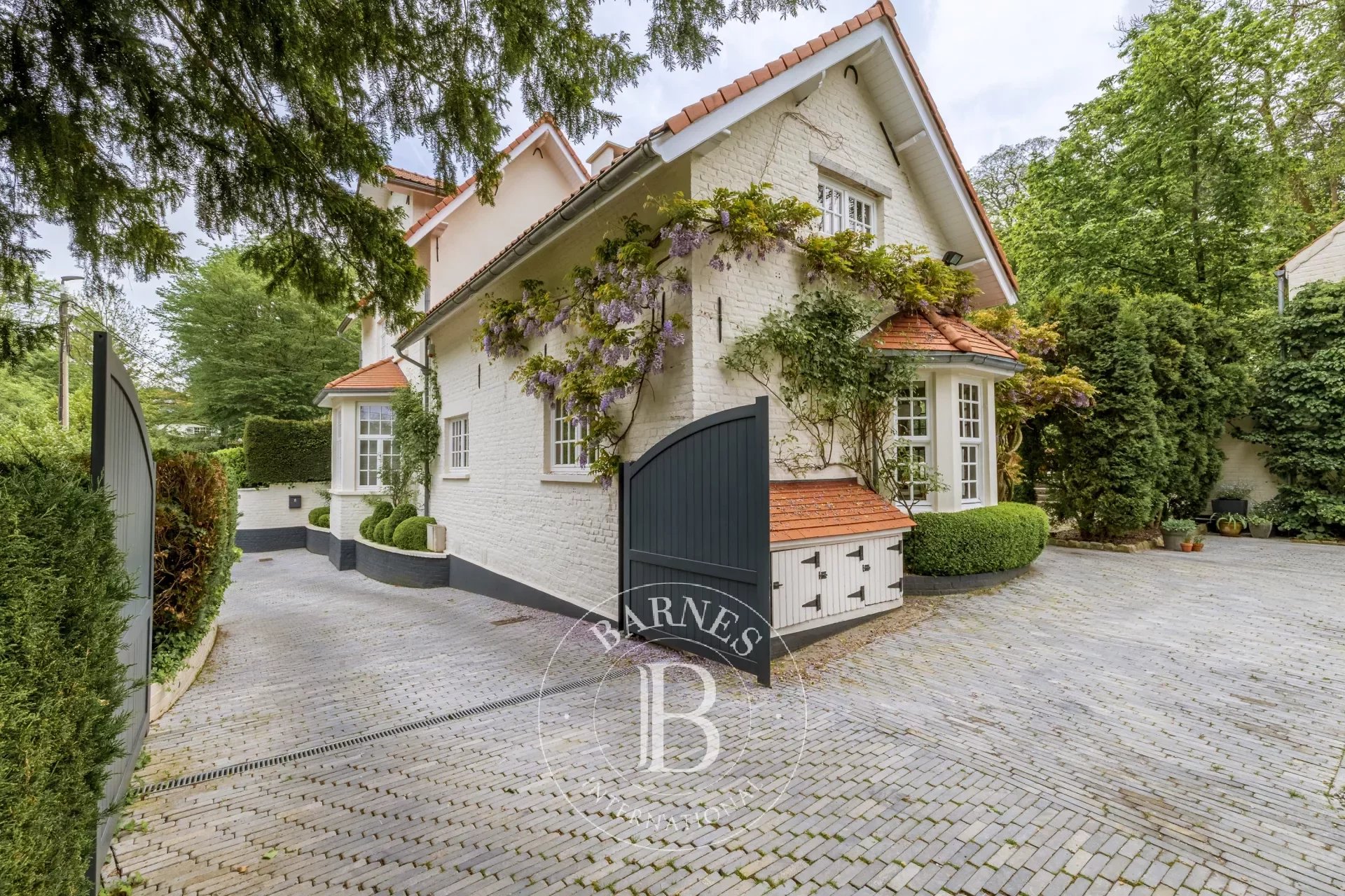 Charming villa in a sought-after neighborhood of Lasne.
