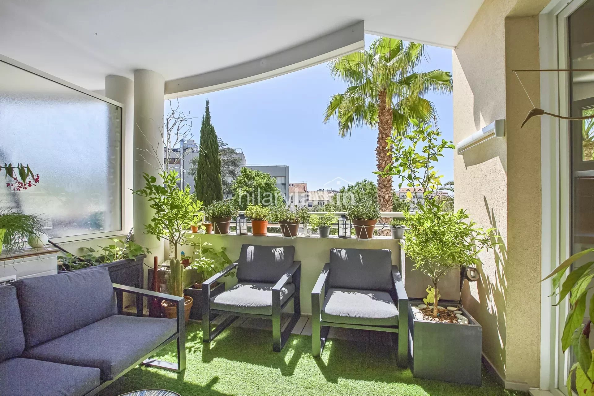 Vente Appartement 64m² 3 Pièces à Cannes (06400) - Hilary Larkin Hlp