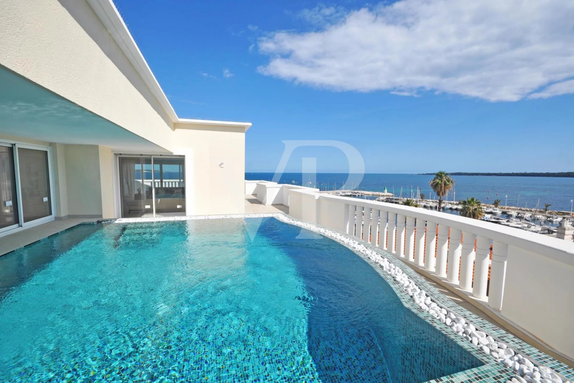 Verkauf - Wohnung Cannes (Pointe Croisette) - 13 780 000 €