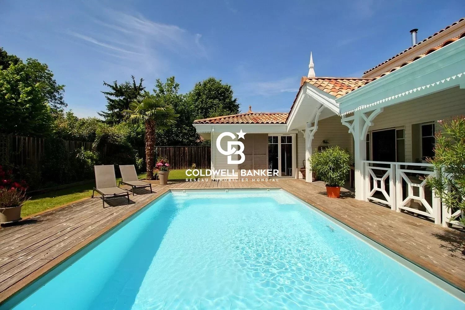 ANDERNOS - villa au style arcachonnais - 3 chambres - terrasse - piscine - sauna