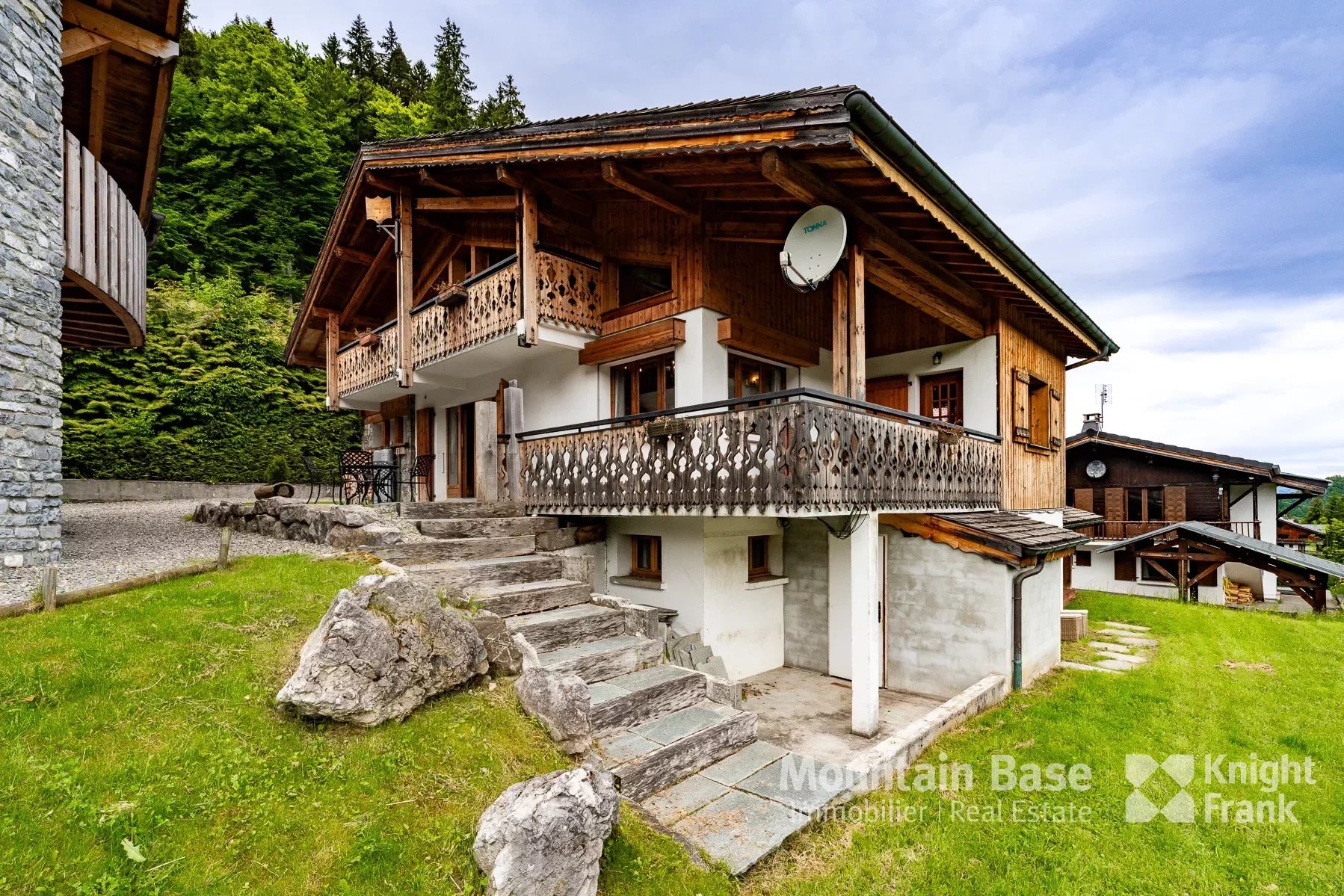 Photo of Chalet with 7 bedrooms in Morzine