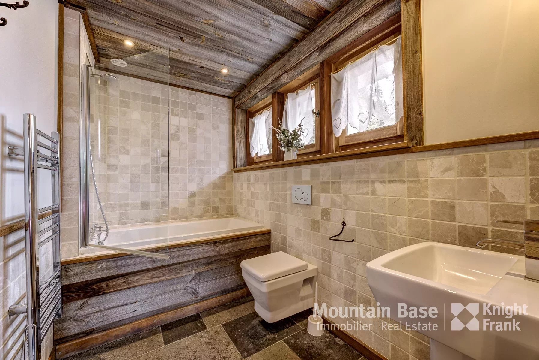 Photo of Chalet with 7 bedrooms in Morzine