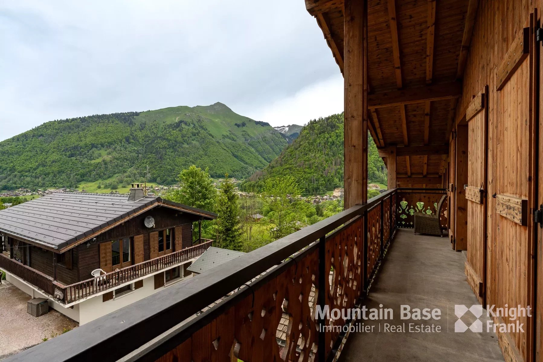 Photo of Chalet with 7 bedrooms in Morzine