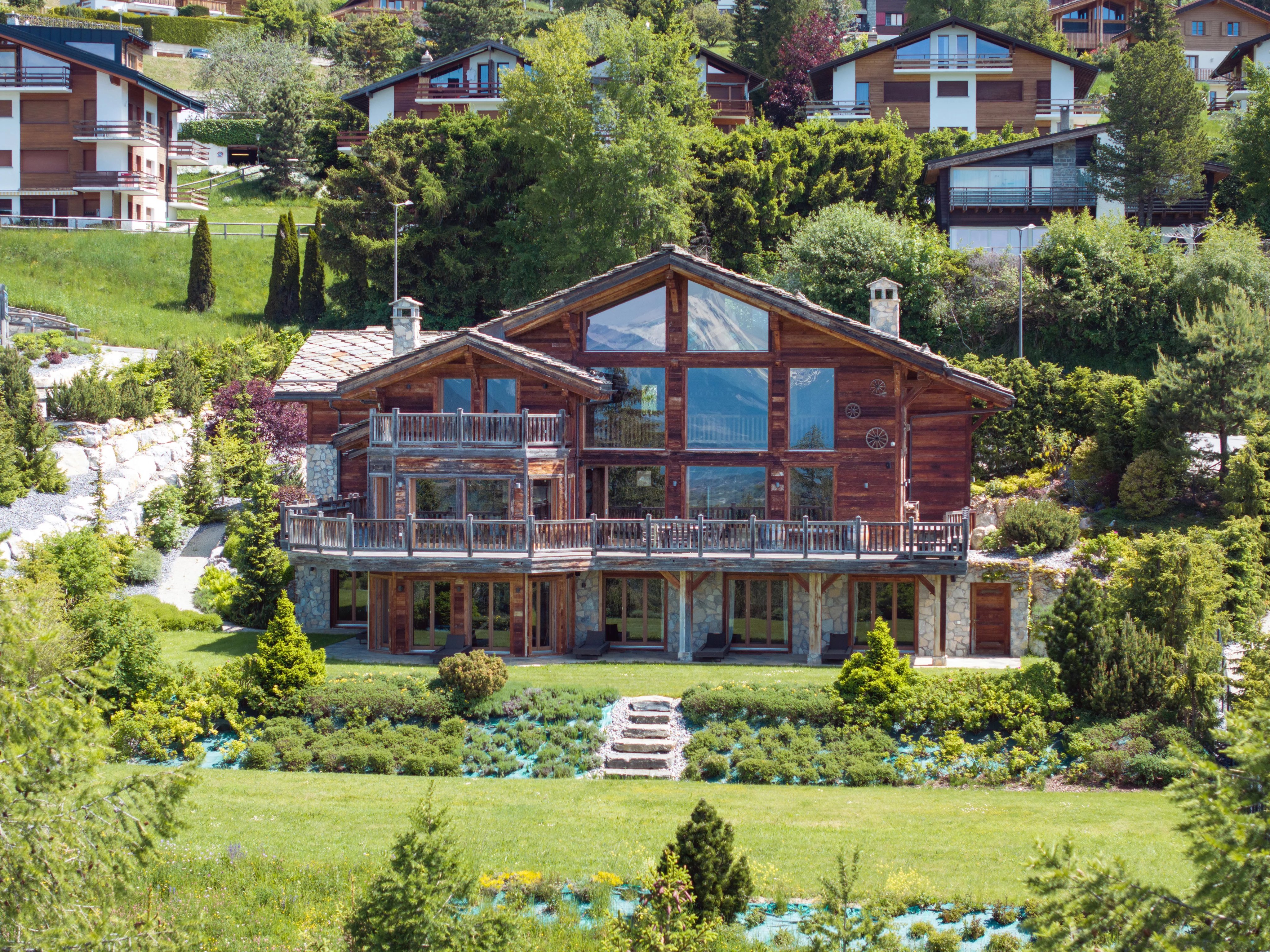 Somptuous chalet in Crans-Montana