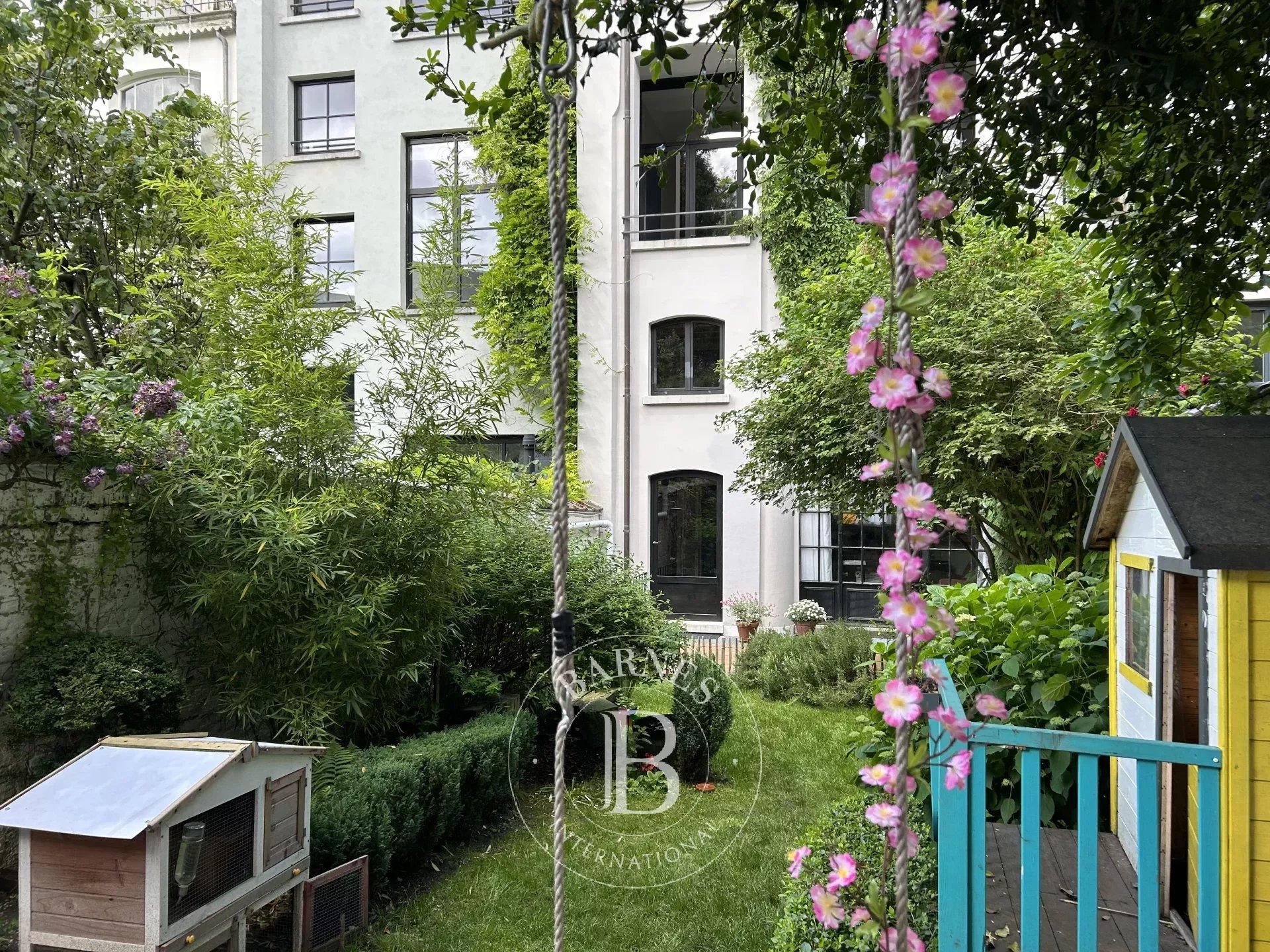 SOUS OFFRE  - Grande Maison rénovée 5 ch et Jardin