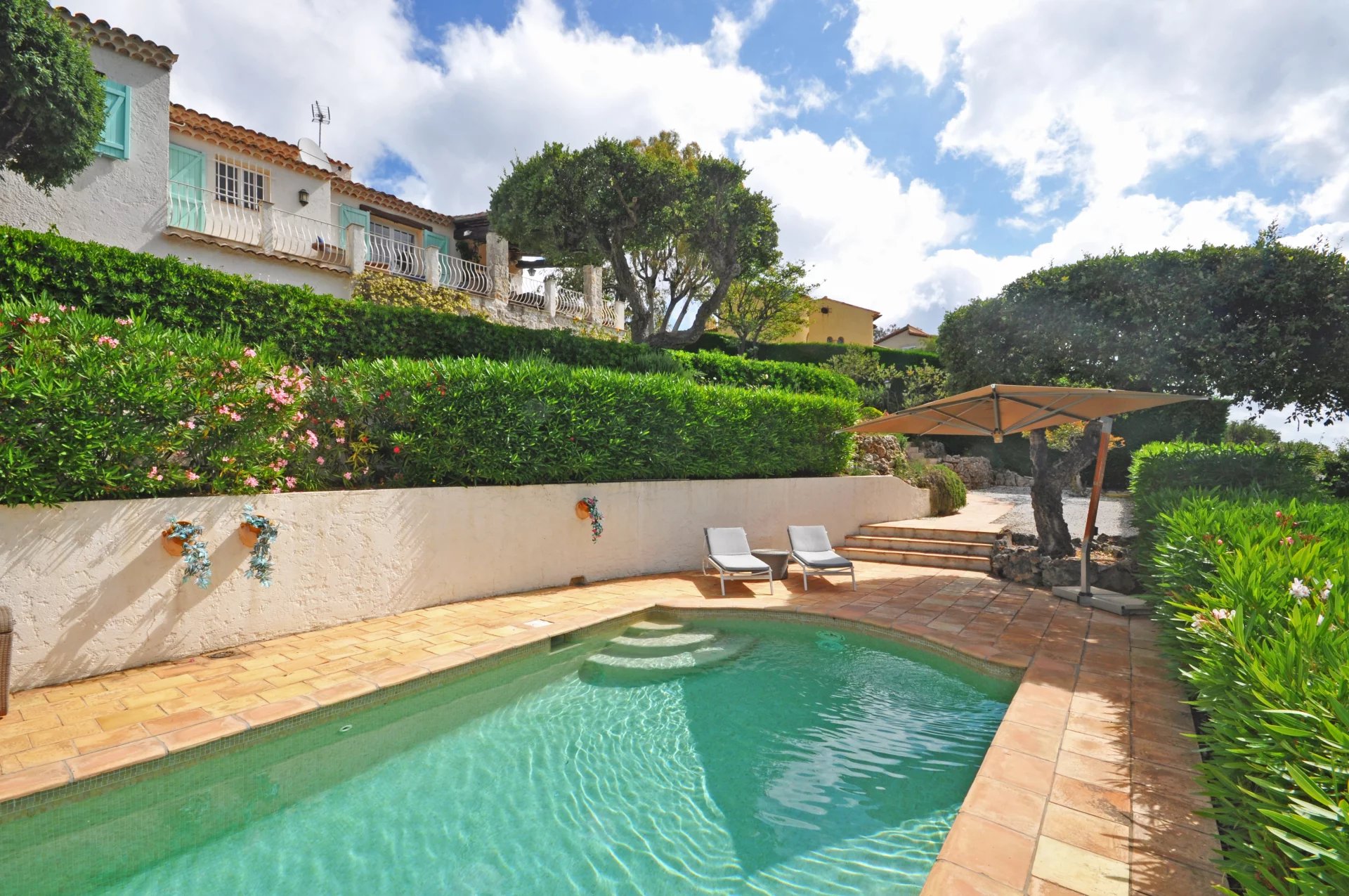 Provencal style villa with Panoramic Views