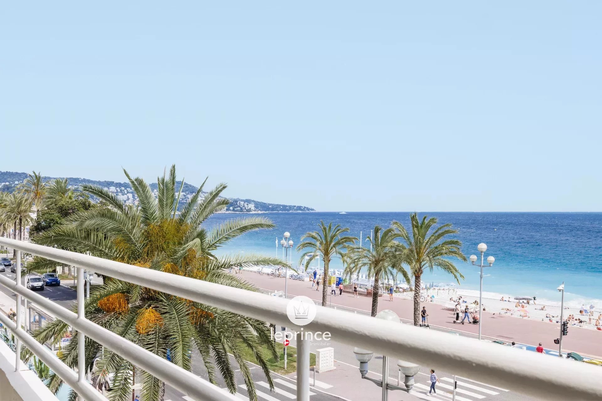 Nice centre / Promenade des Anglais - 3 Rooms 118m2 - Terrace facing the sea