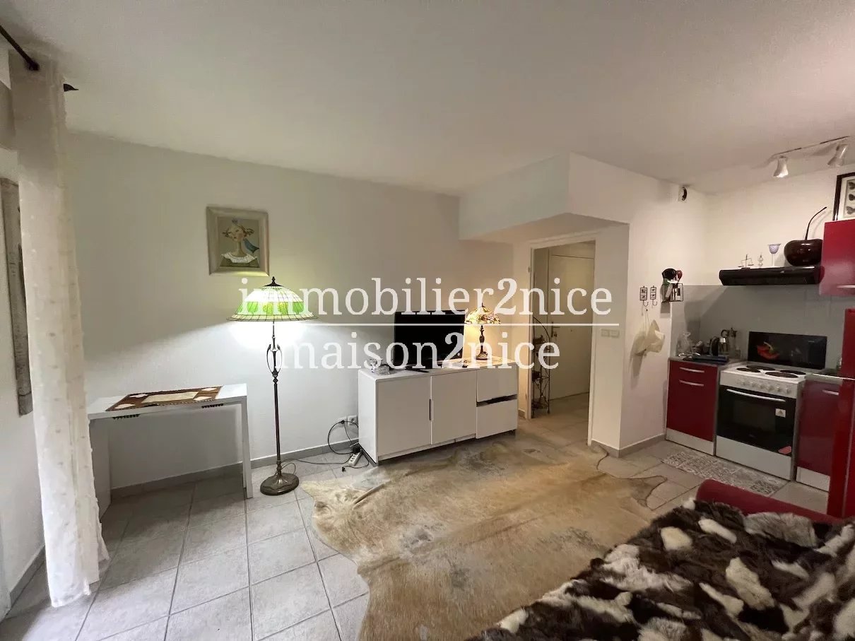 Vente Appartement 26m² 1 Pièce à Nice (06000) - Immobilier2Nice