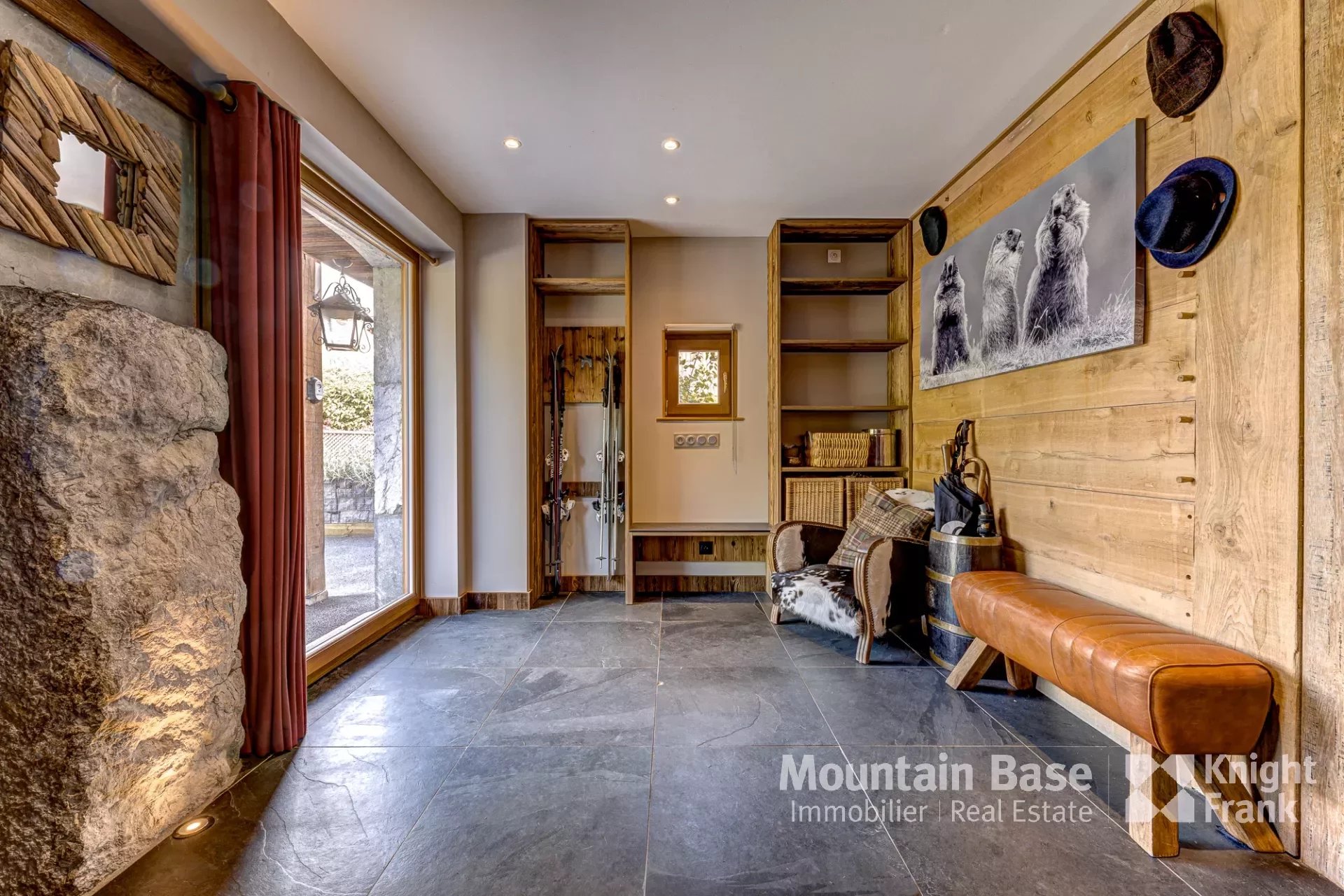 Photo of 6 bedroom chalet Morzine