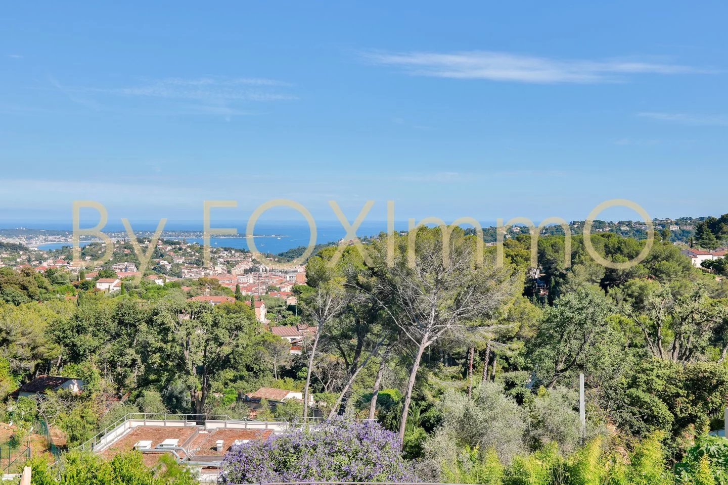Vallauris / Super Cannes - Fully renovated villa - Panoramic sea view Cap d'Antibes - Dominant - Absolute peace and quiet