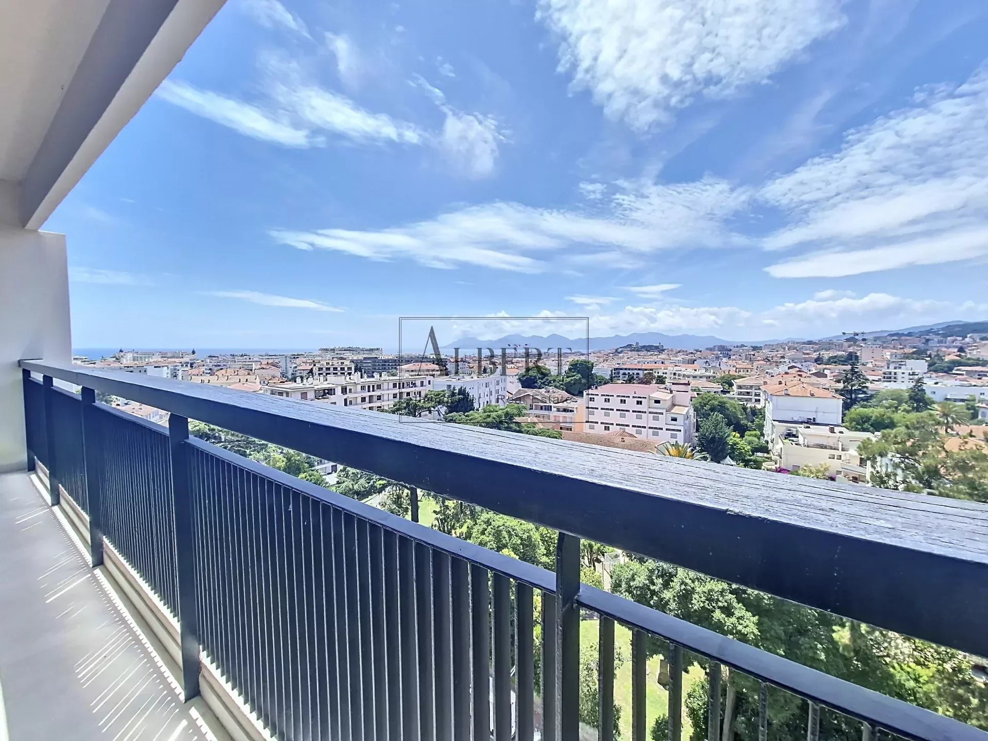 Vente Appartement 89m² 4 Pièces à Cannes (06400) - Albert Immobilier