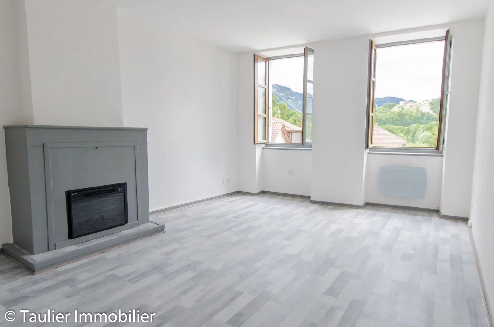 Appartement Pont En Royans 2 piece(s) 55 m2