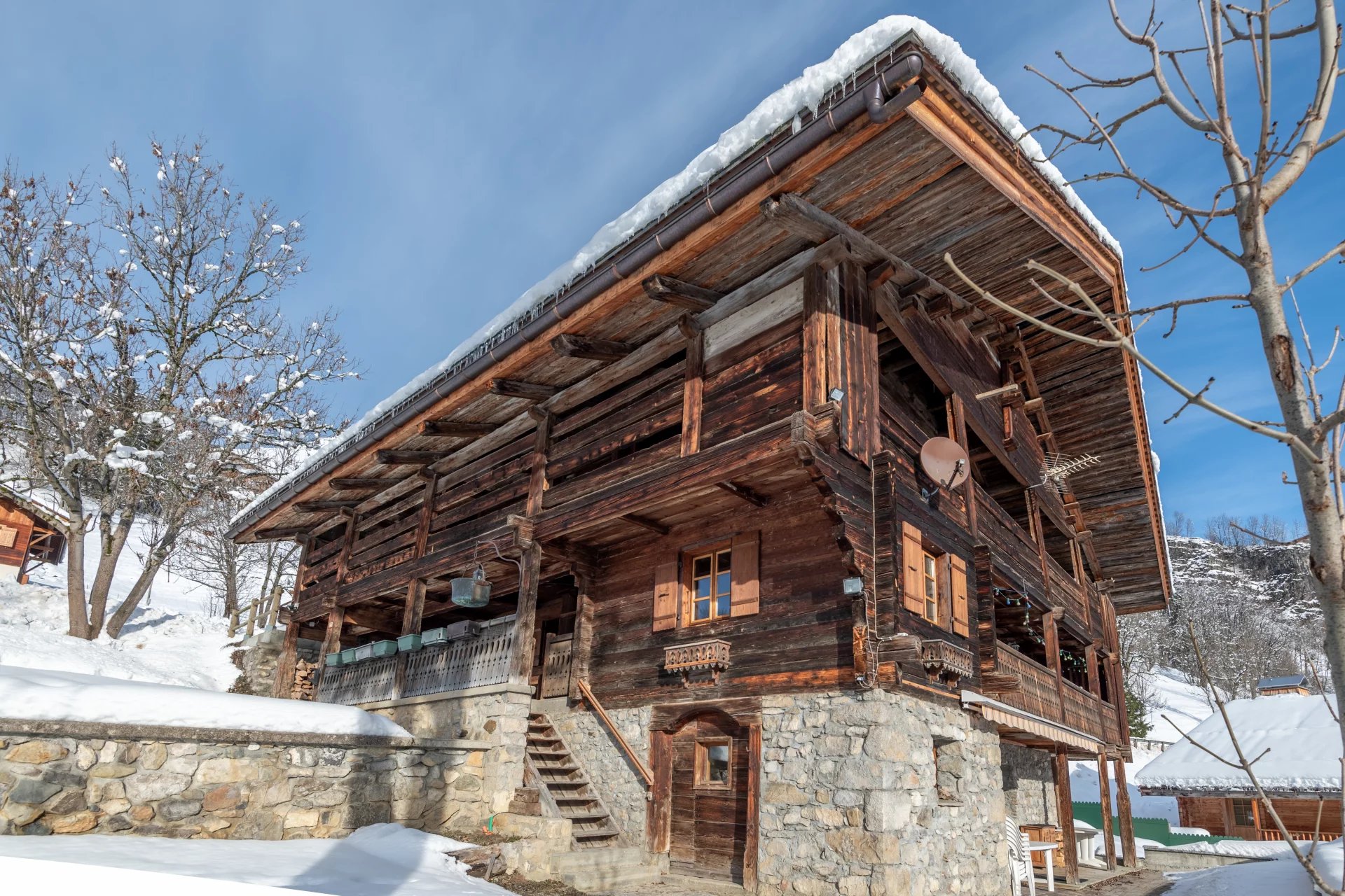 Chalet typique à vendre à Le Grand Bornand (74450) avec Mazot