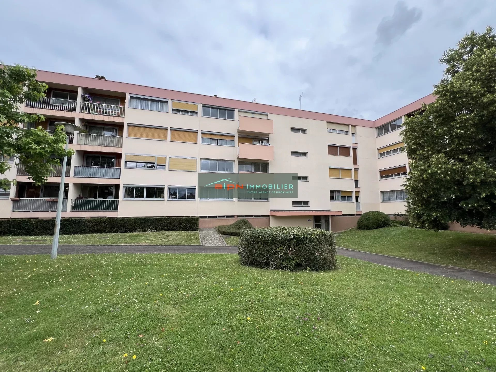 Sale Apartment - Saint-Pierre-lès-Elbeuf