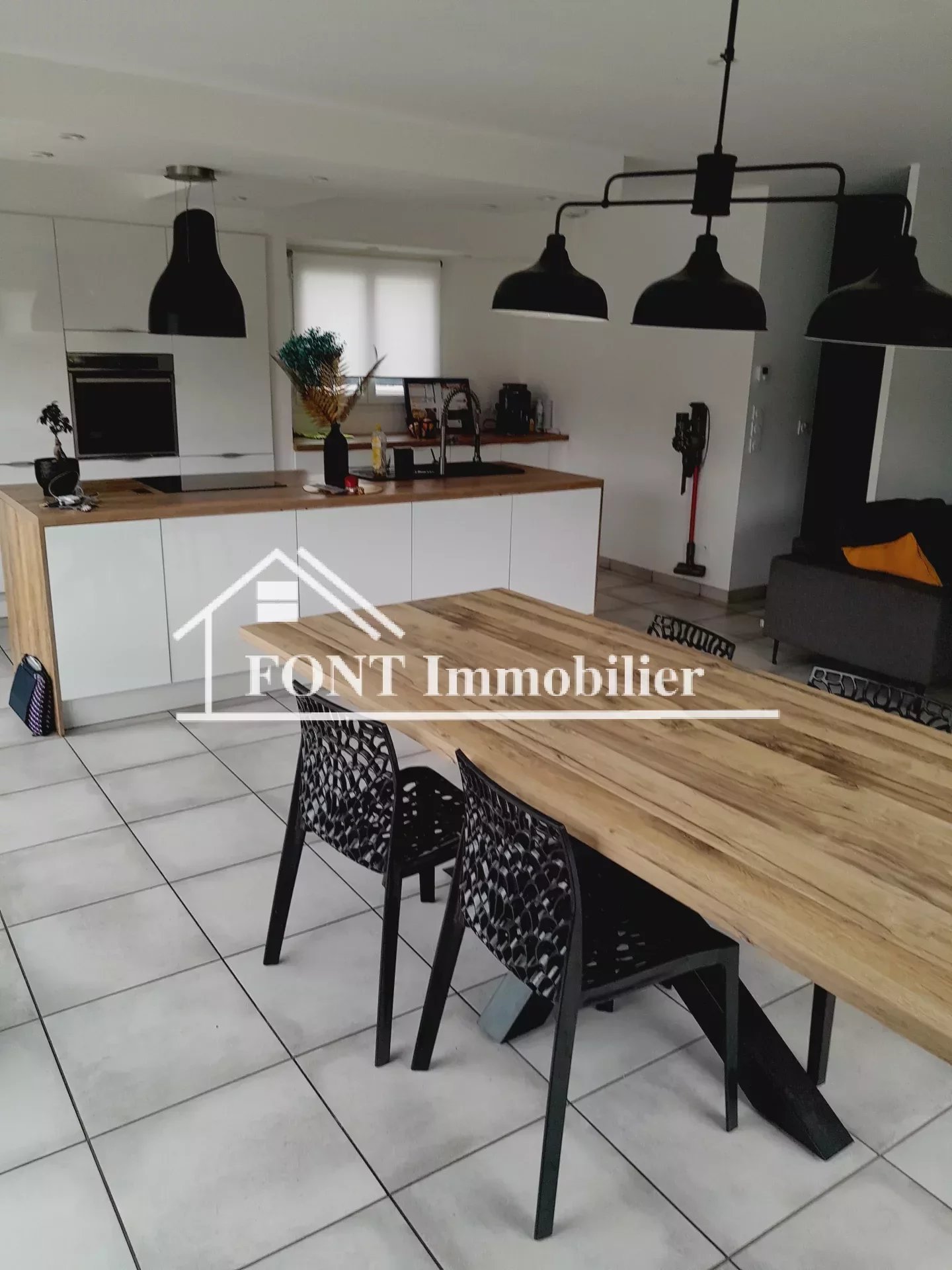 Vente Maison 103m² 5 Pièces à Saint-Chamond (42400) - Font Immobilier