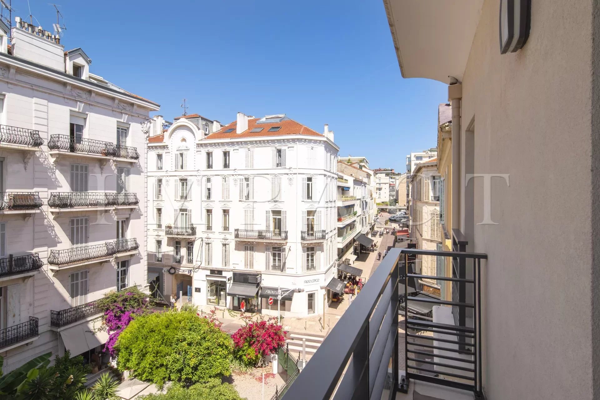 Cannes Banane - 1 bedroom apartment for sale