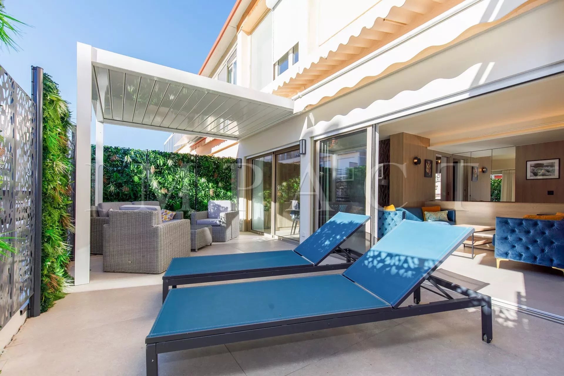 Cannes Center Apartment for sale 