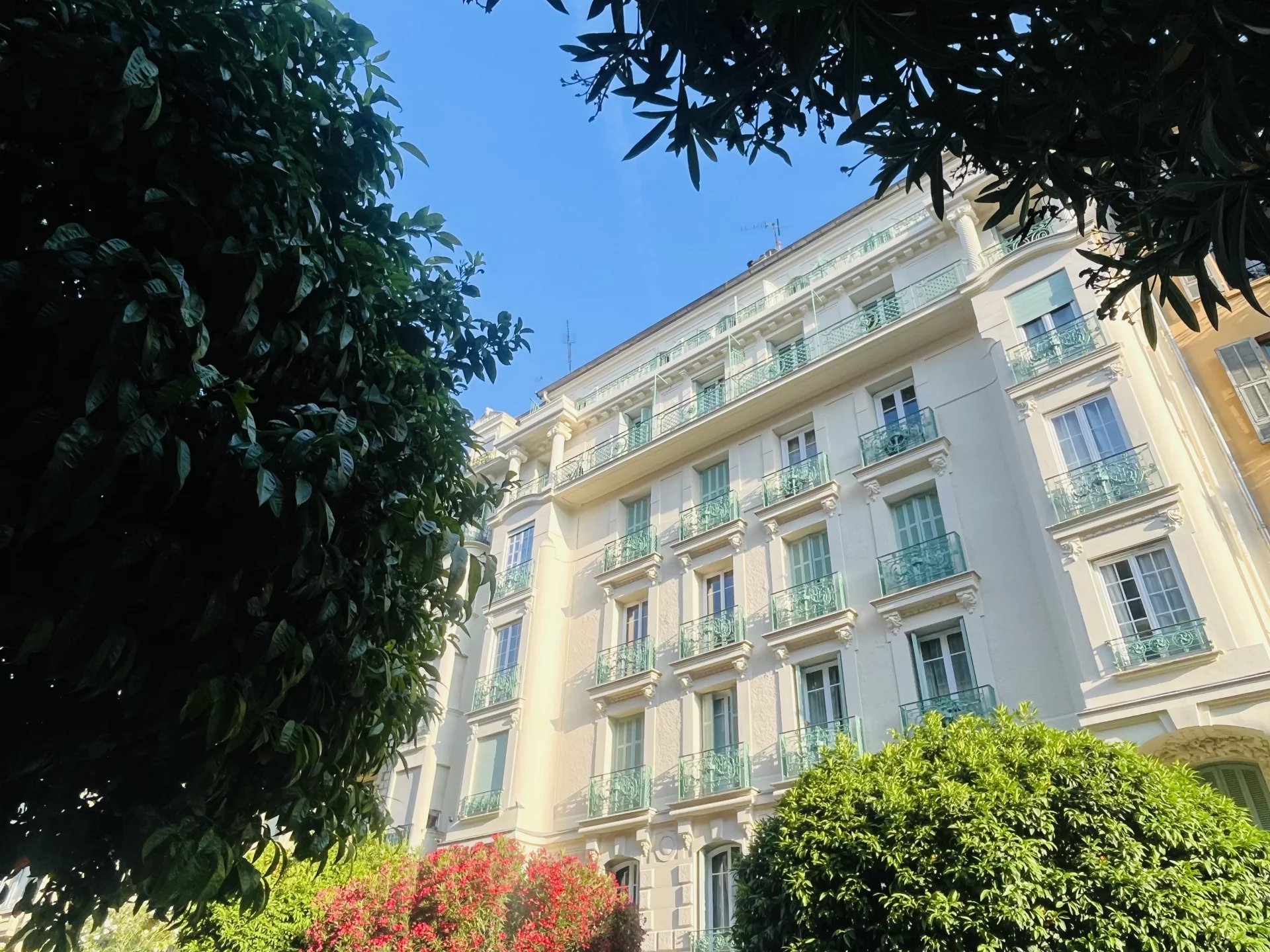 Vente Appartement 95m² 4 Pièces à Nice (06100) - Cabinet Pascal