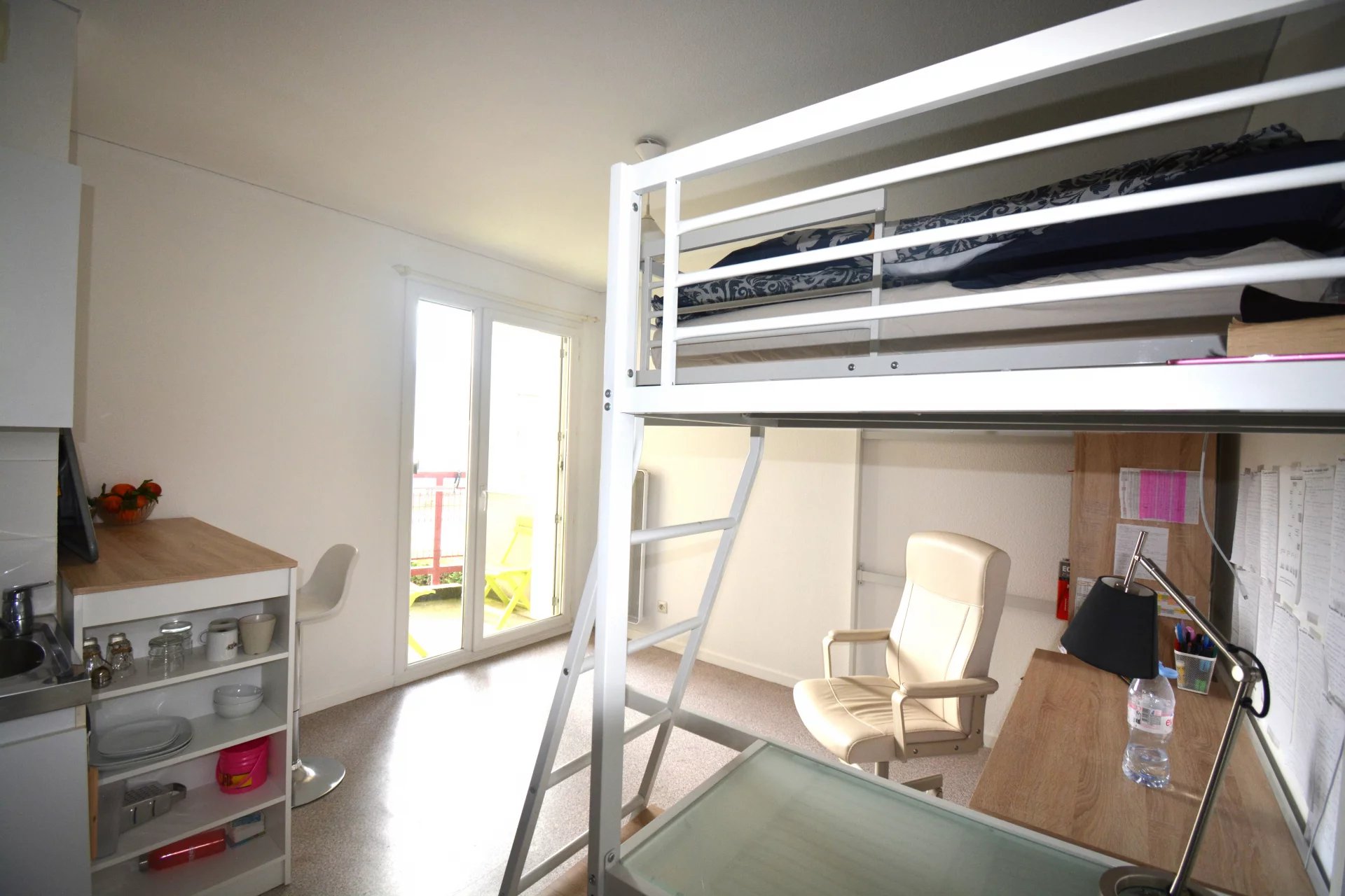 Studio à vendre à Annecy (74000) avec place de parking et cave