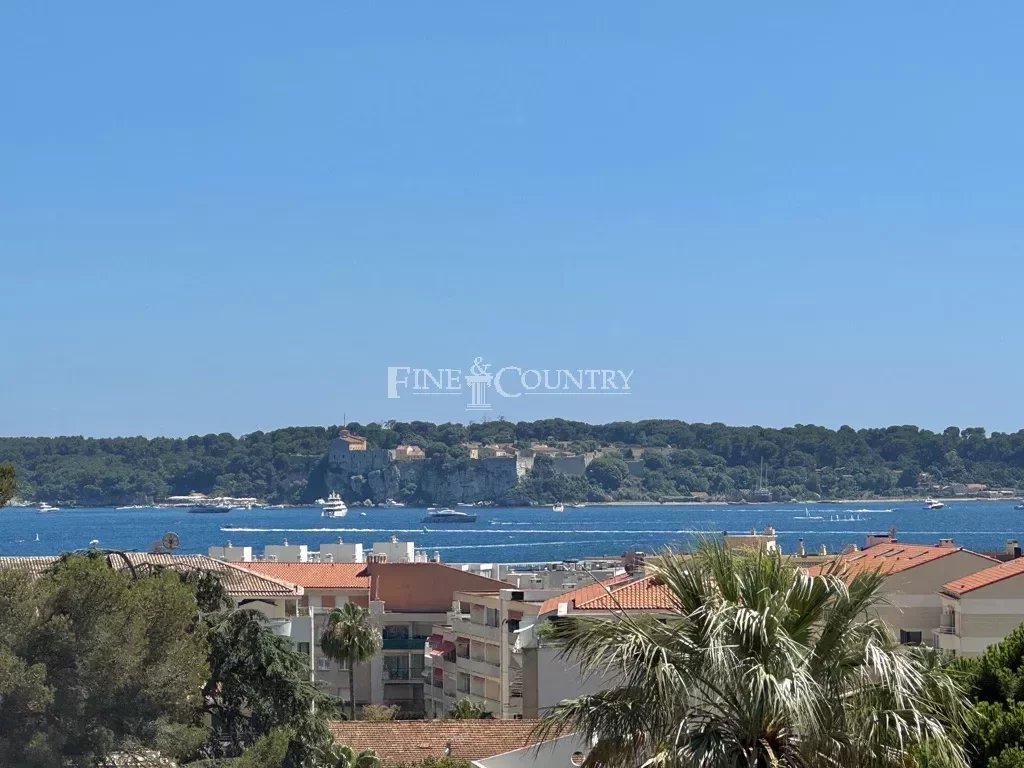 3 BEDROOM APPARTEMENT FOR SALE CANNES BASSE CALIFORNIE