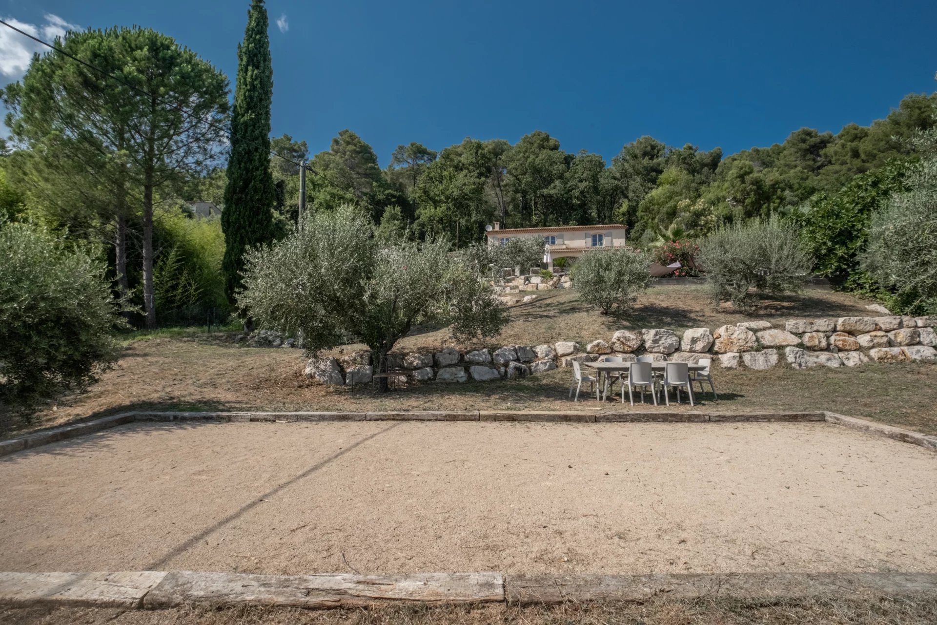 Provencal villa with pool - Seillans