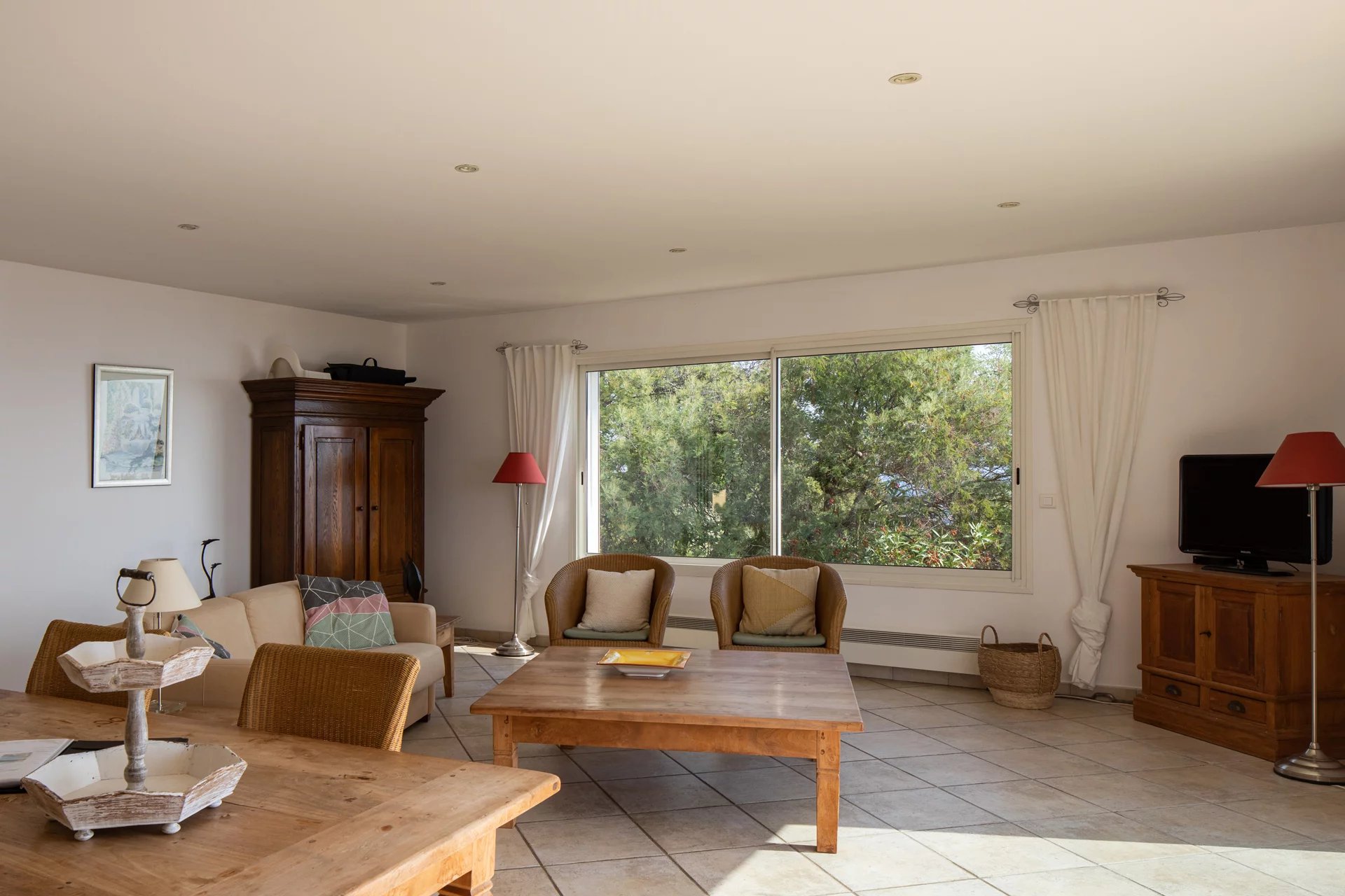 Les Issambres - Very spacious villa ( ca.325m2) with 7 bedrooms + around SEAVIEW!