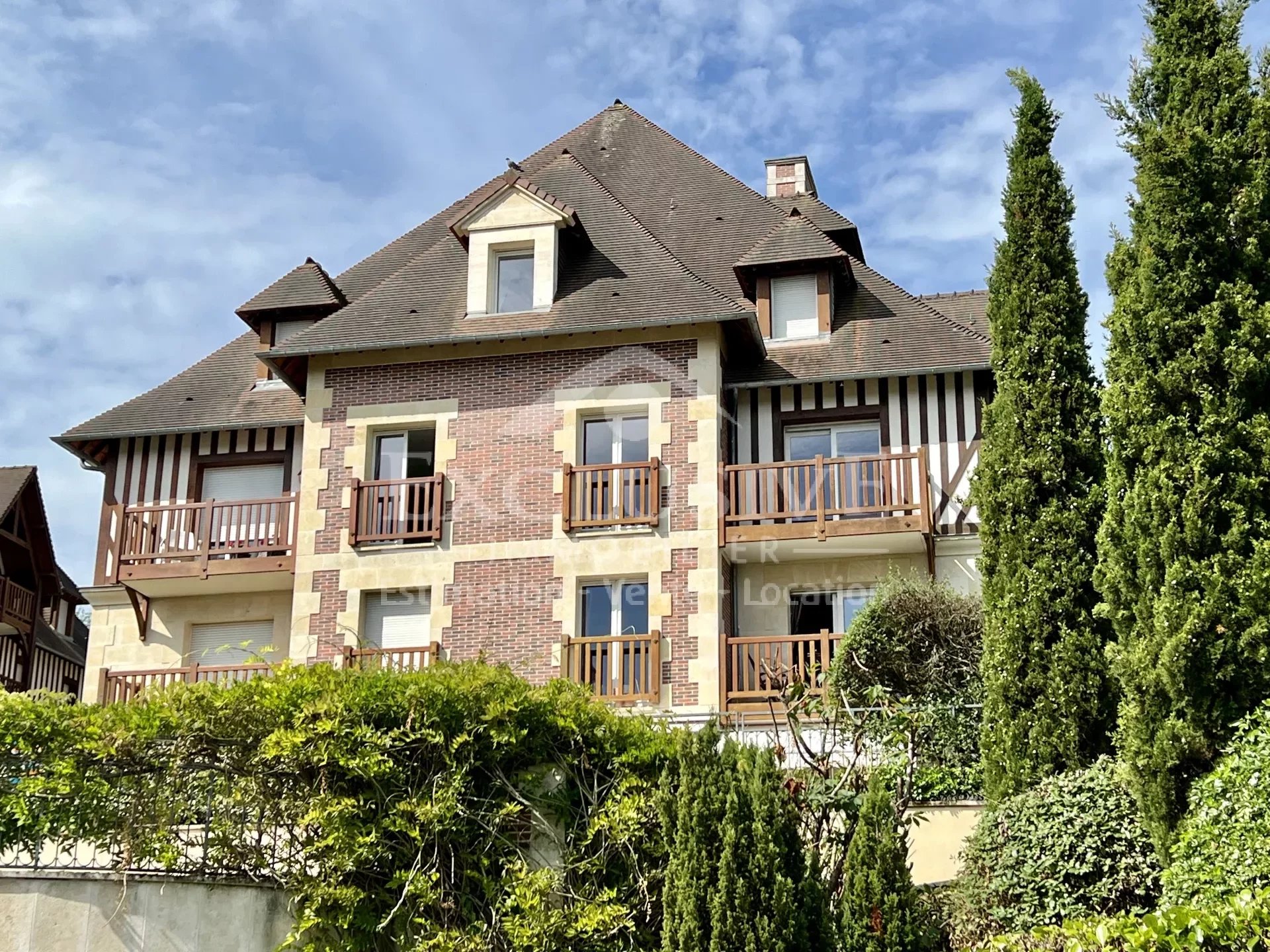 Appartement de 4 pièces avec jardin à Deauville