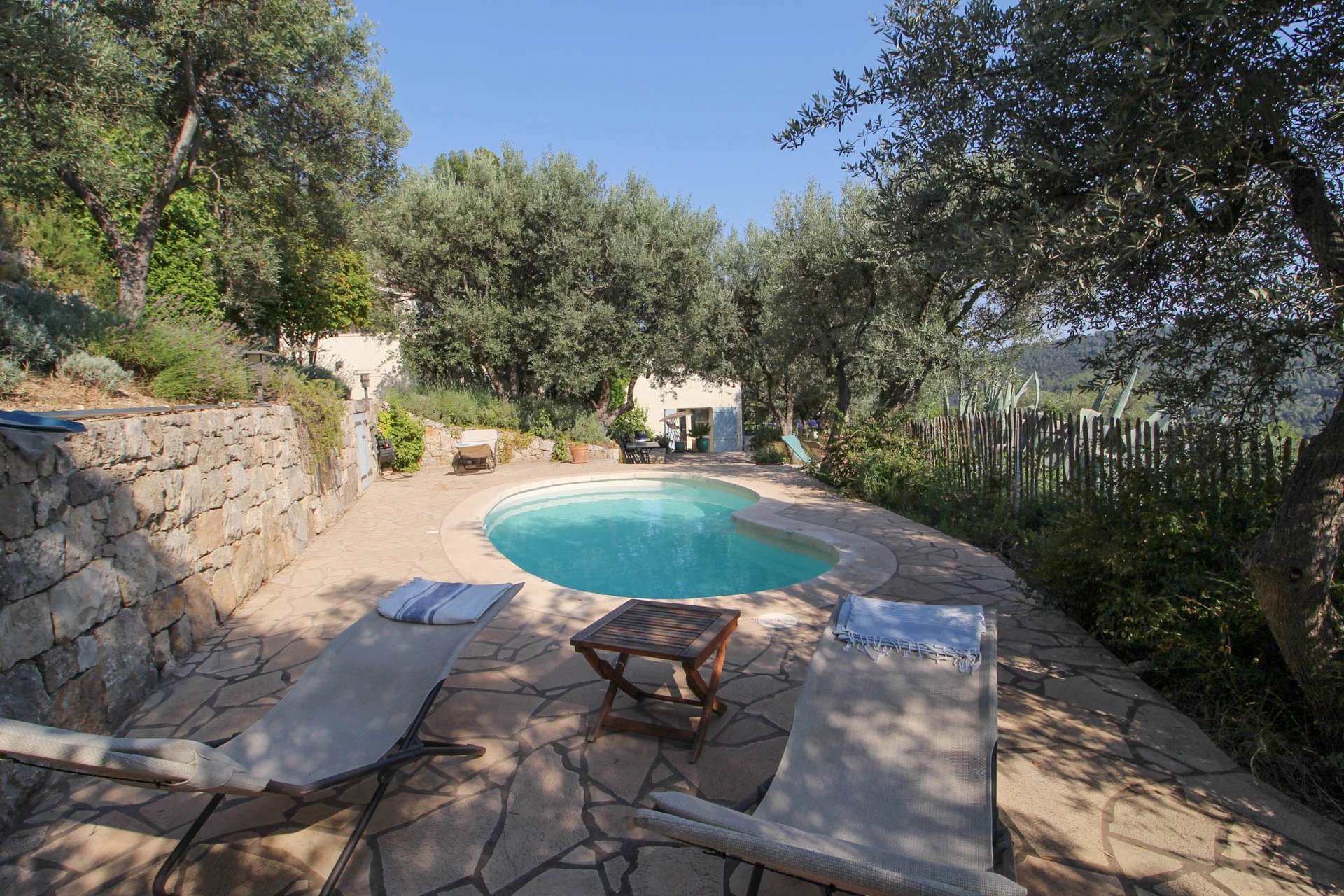 Villa with panoramic view and pool - Claviers