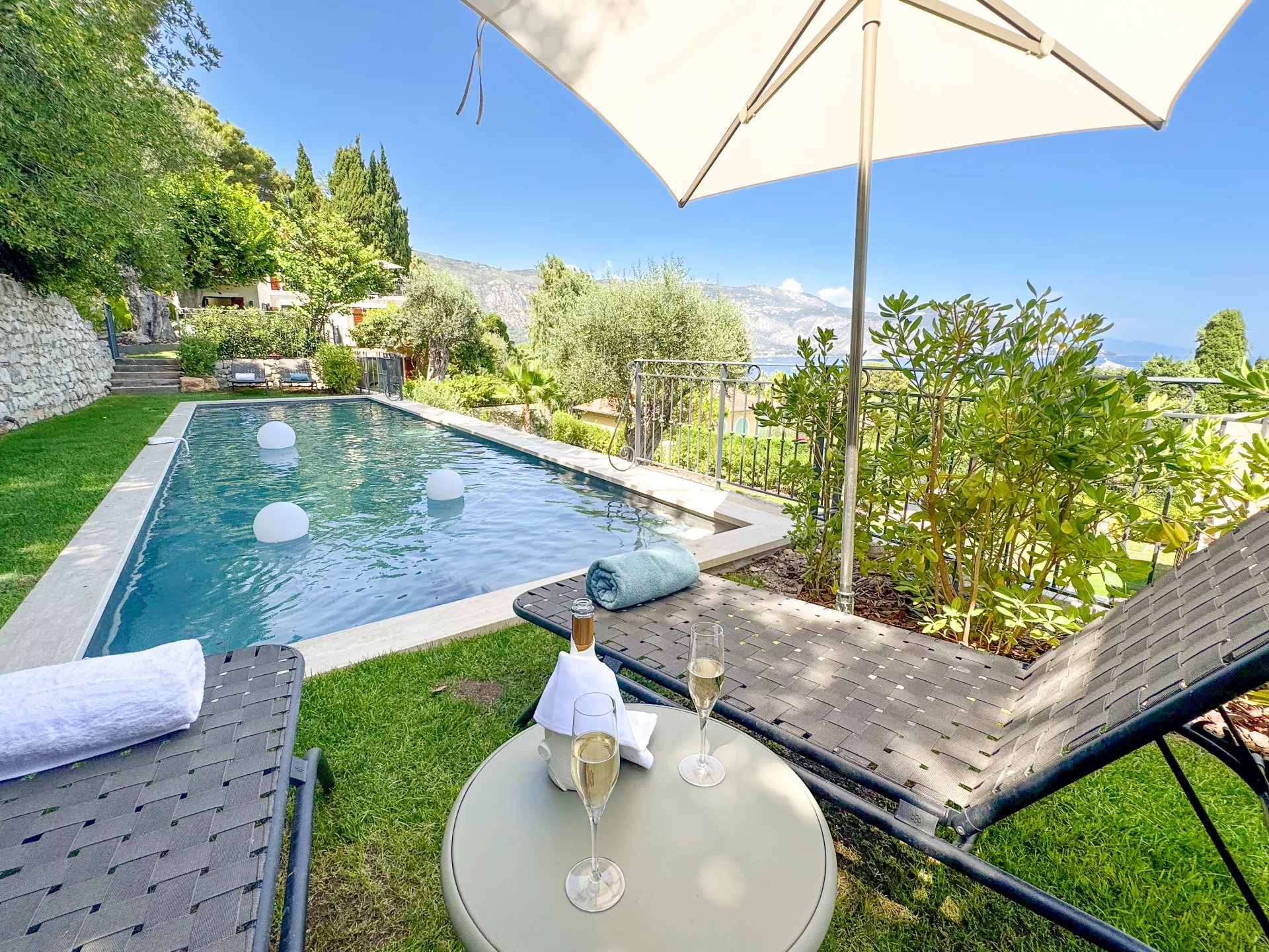 Seasonal rental Villa Saint-Jean-Cap-Ferrat