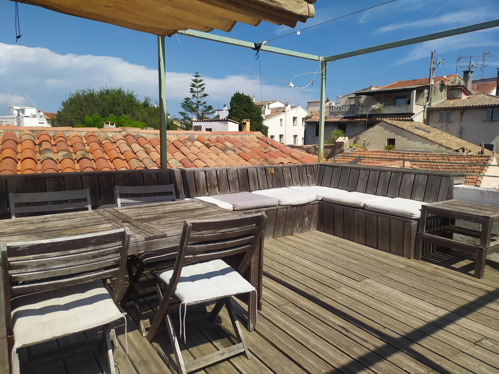 Vieil Antibes 2 appartamenti 2P con terrazza 25m2