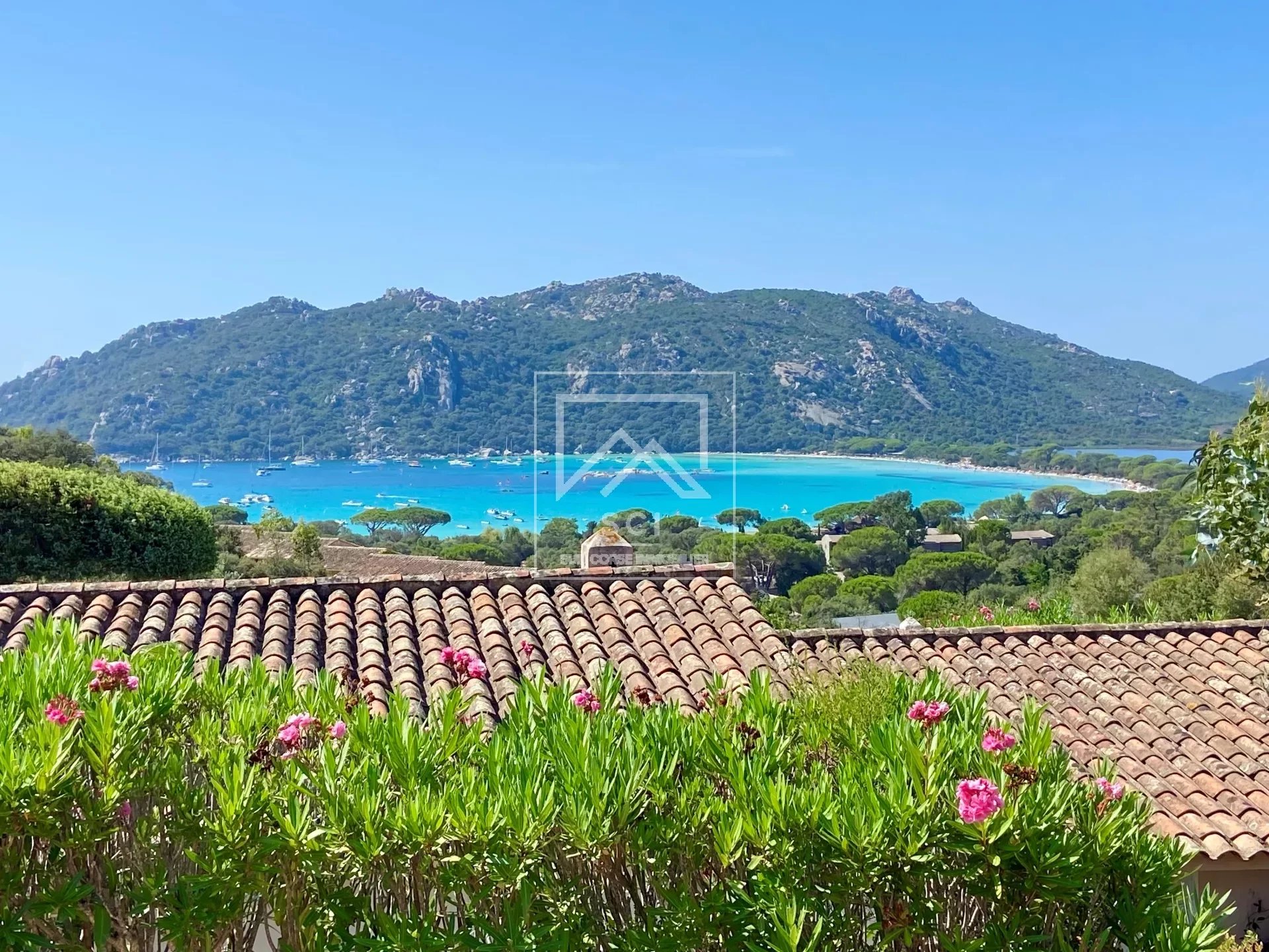 Villa 2 chambres, vue mer, plage à pied, Santa Giulia